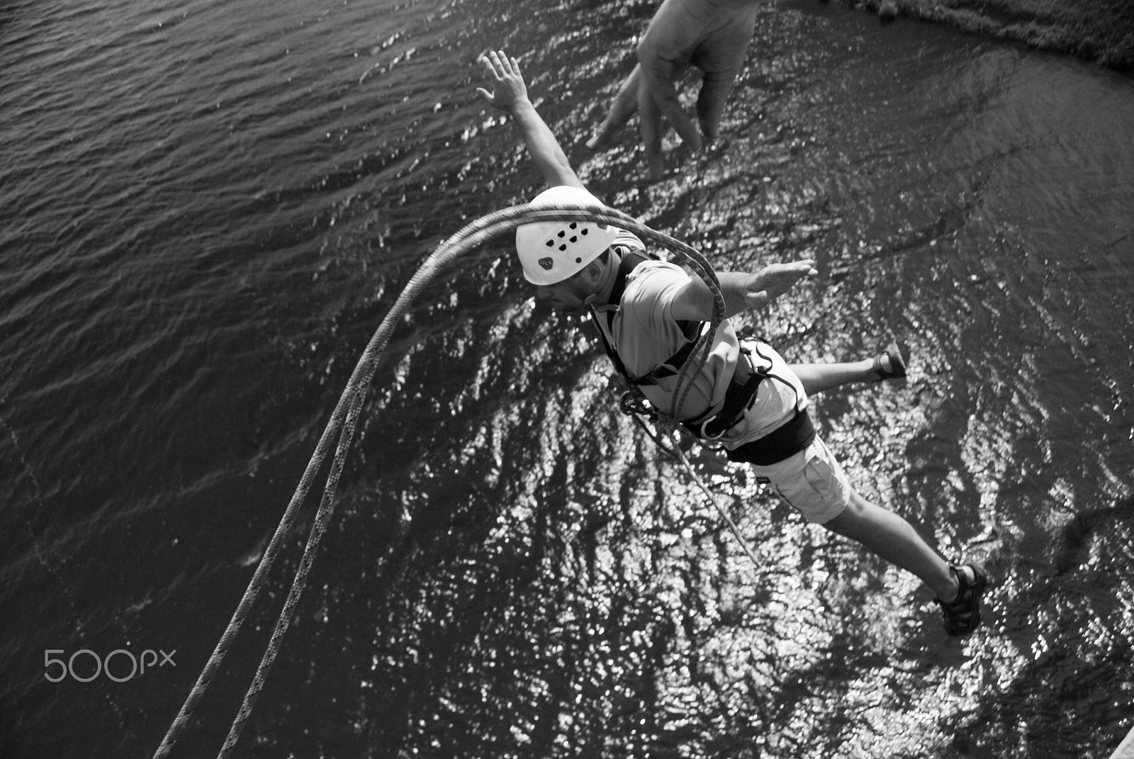 Nikon D200 sample photo. Extreme ropejumping photography