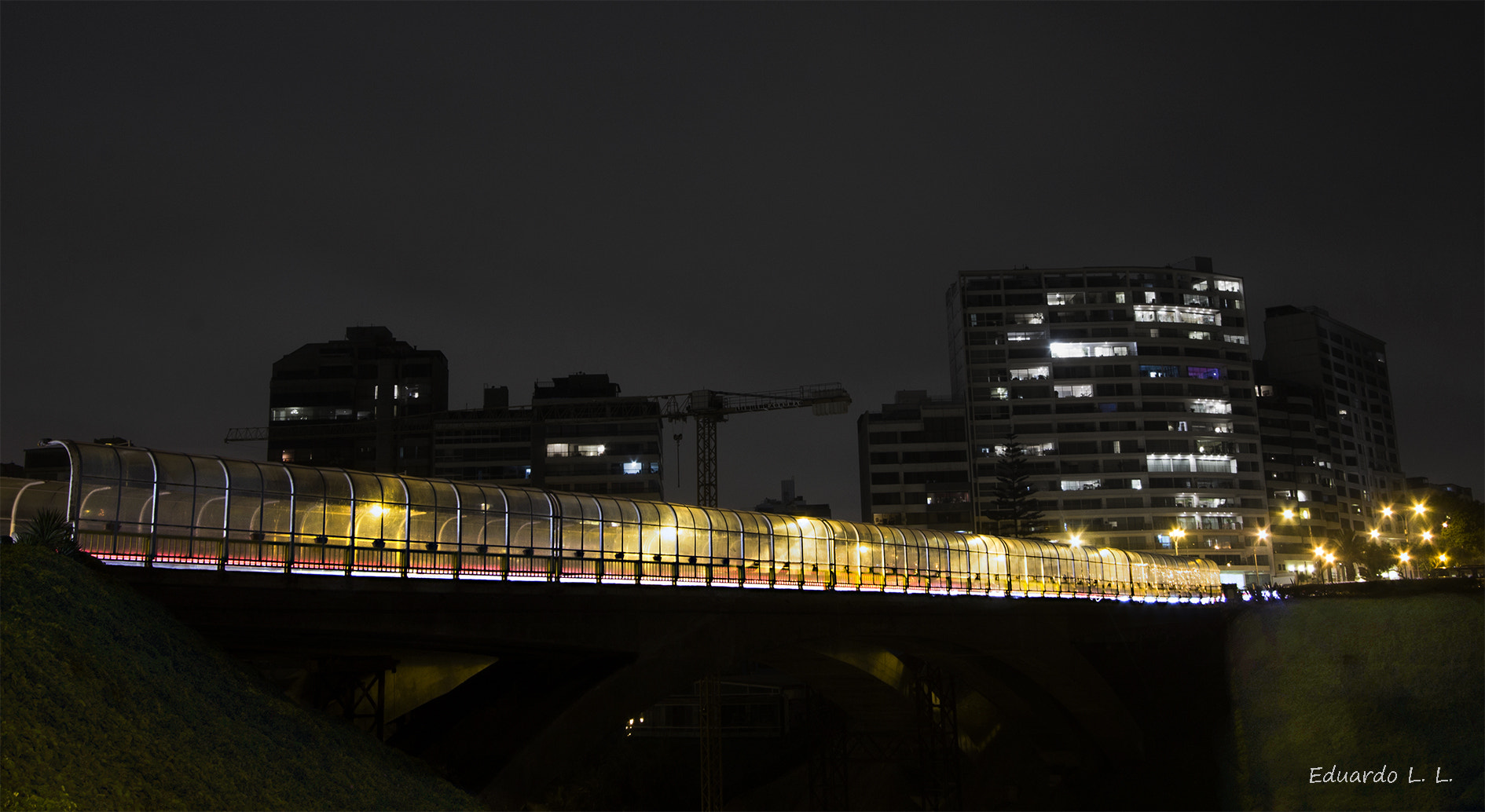 Canon EF-S 10-22mm F3.5-4.5 USM sample photo. Miraflores - bridge villena photography