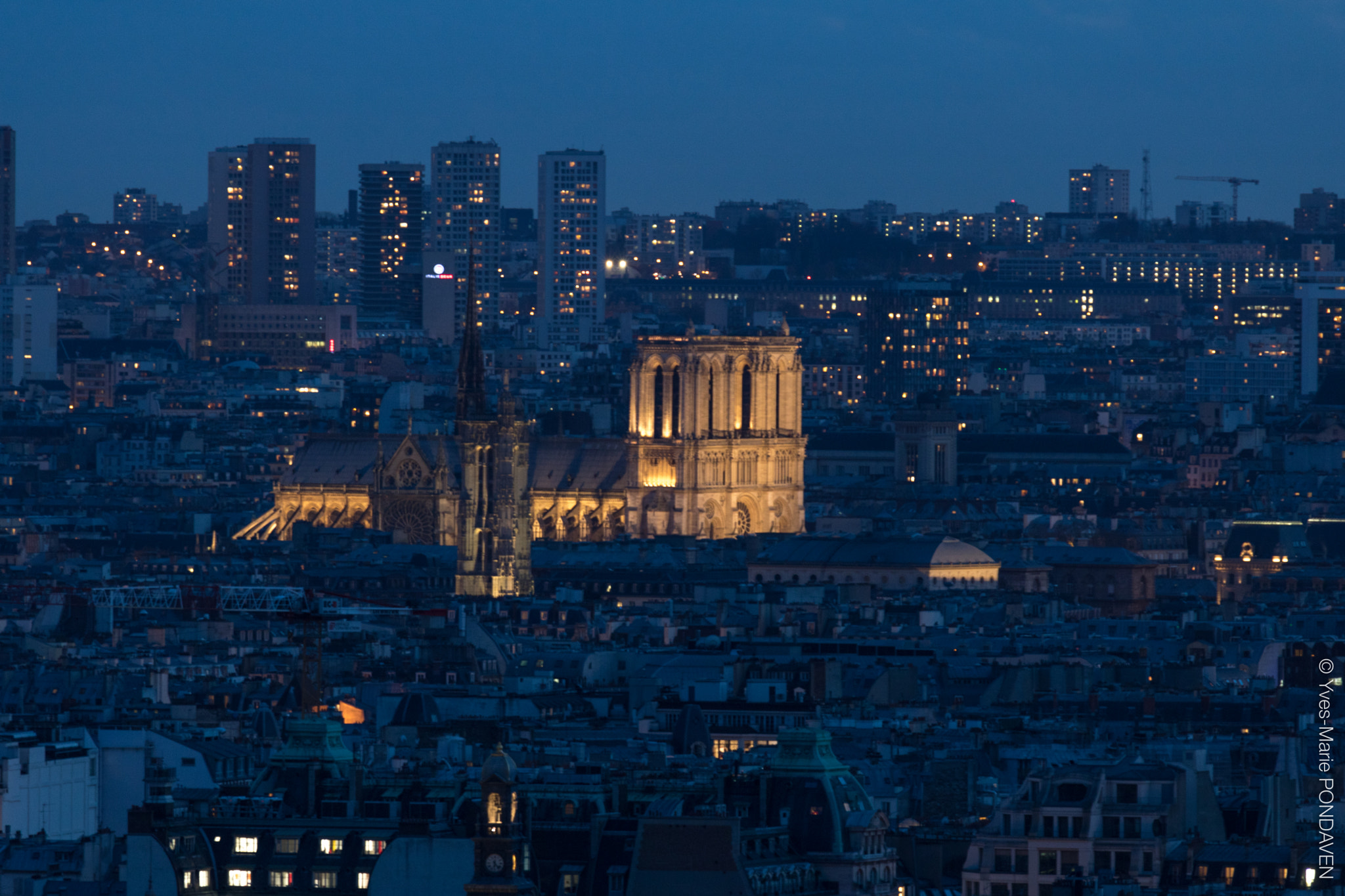 Canon EF 70-300mm F4-5.6L IS USM sample photo. Notre dame photography