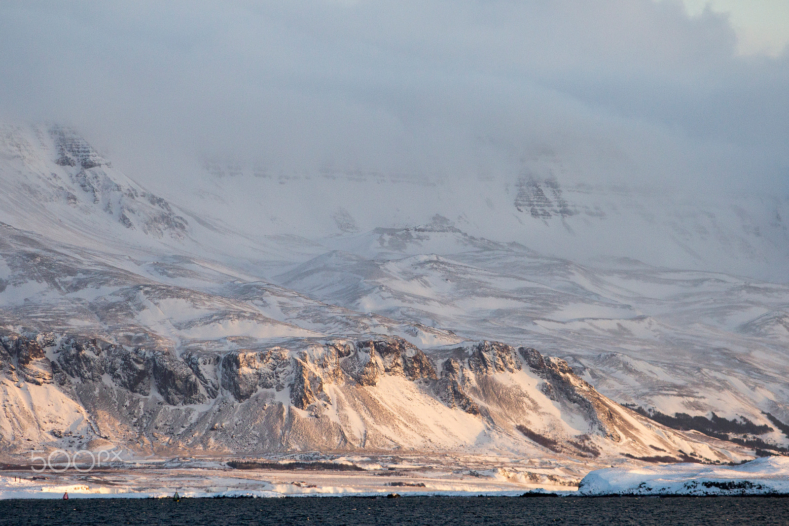 Canon EOS 600D (Rebel EOS T3i / EOS Kiss X5) + Canon EF 200mm F2.8L II USM sample photo. Icelandic mountain range photography
