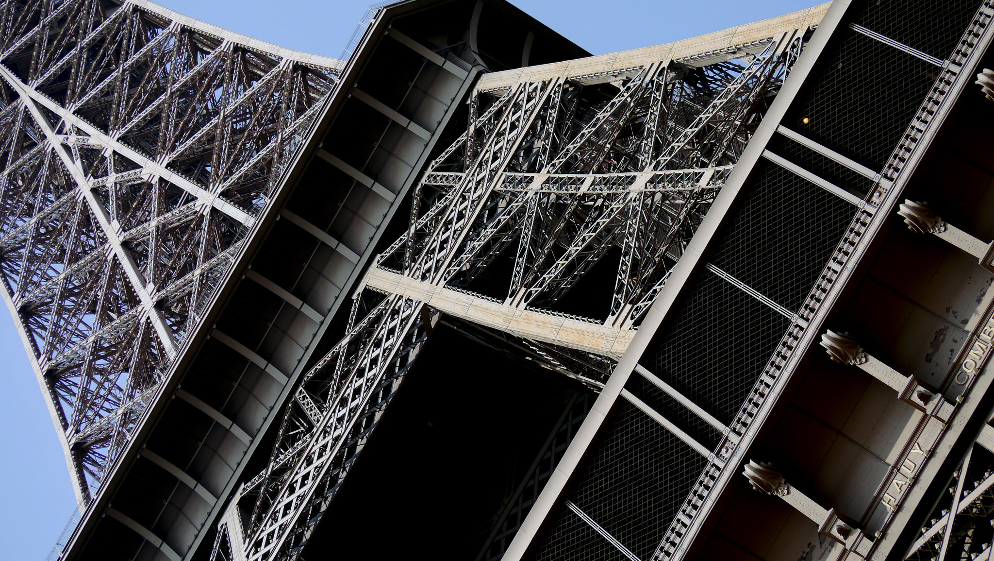 Panasonic Lumix DMC-G5 sample photo. Tower de eiffel photography