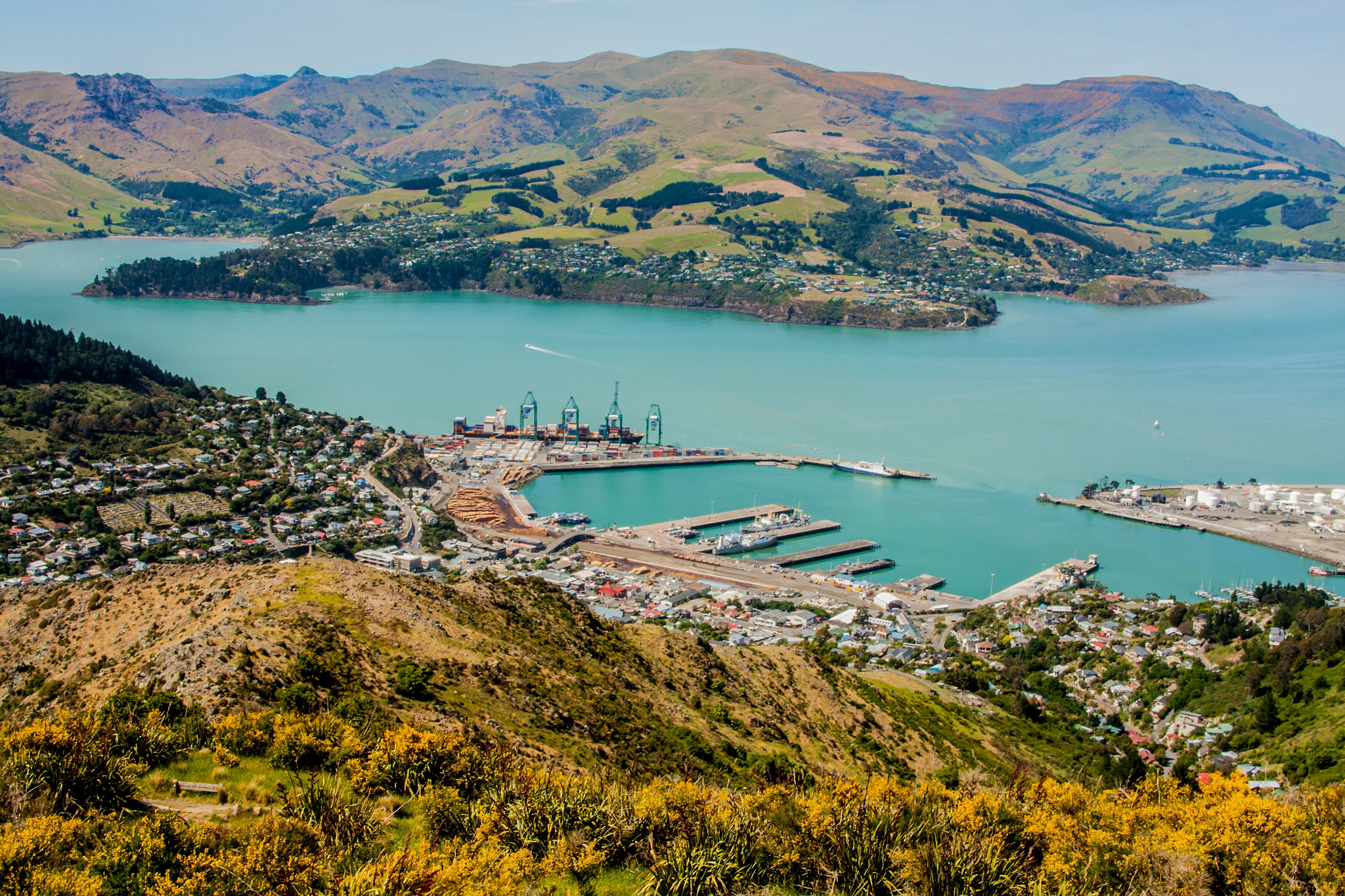 Tamron AF 28-200mm F3.8-5.6 XR Di Aspherical (IF) Macro sample photo. Port of lyttleton view photography