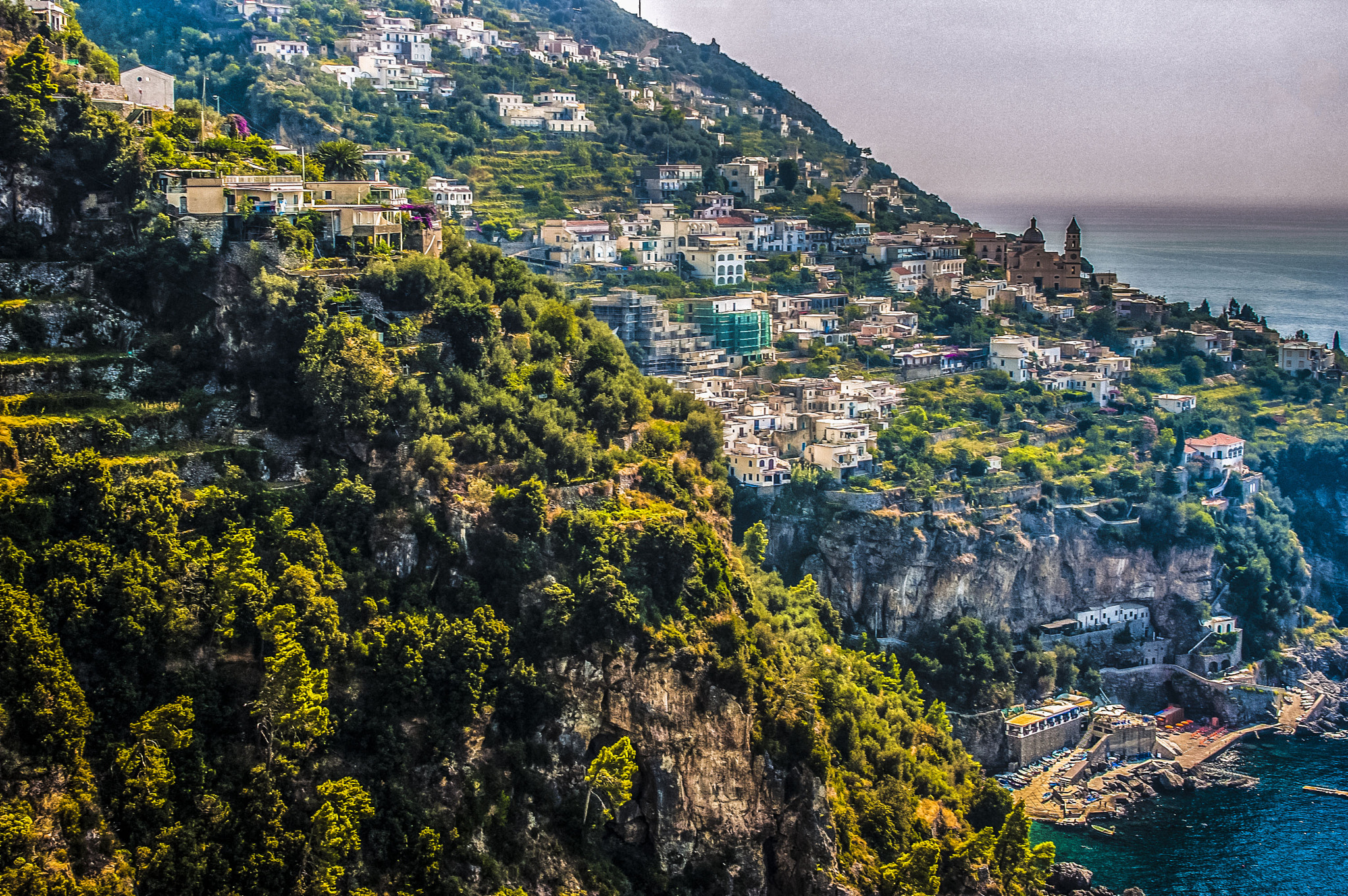 Nikon D70 + AF Zoom-Nikkor 35-70mm f/2.8 sample photo. Amalfi coast photography