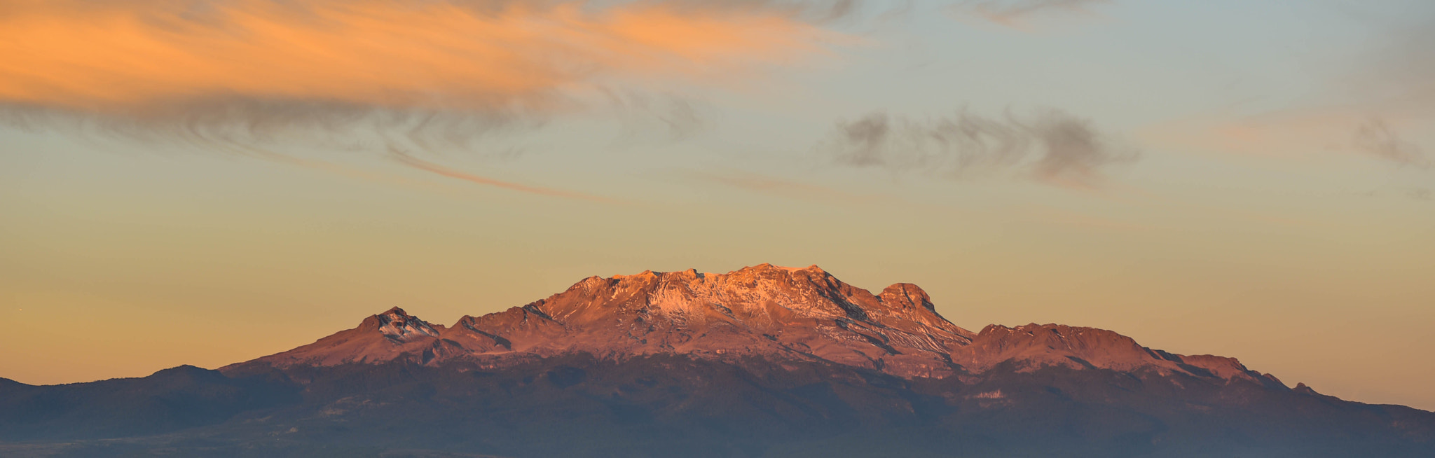 Sigma 70-200mm F2.8 EX DG OS HSM sample photo. Ixtaccihuatl volcano photography