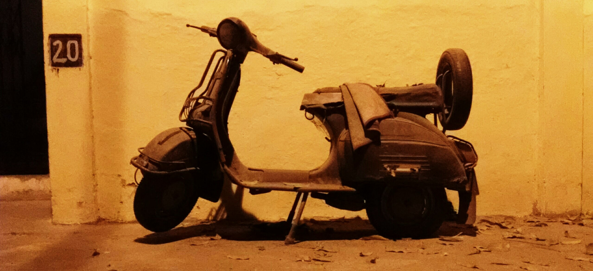 Motorola MotoE2 sample photo. Street photography photography