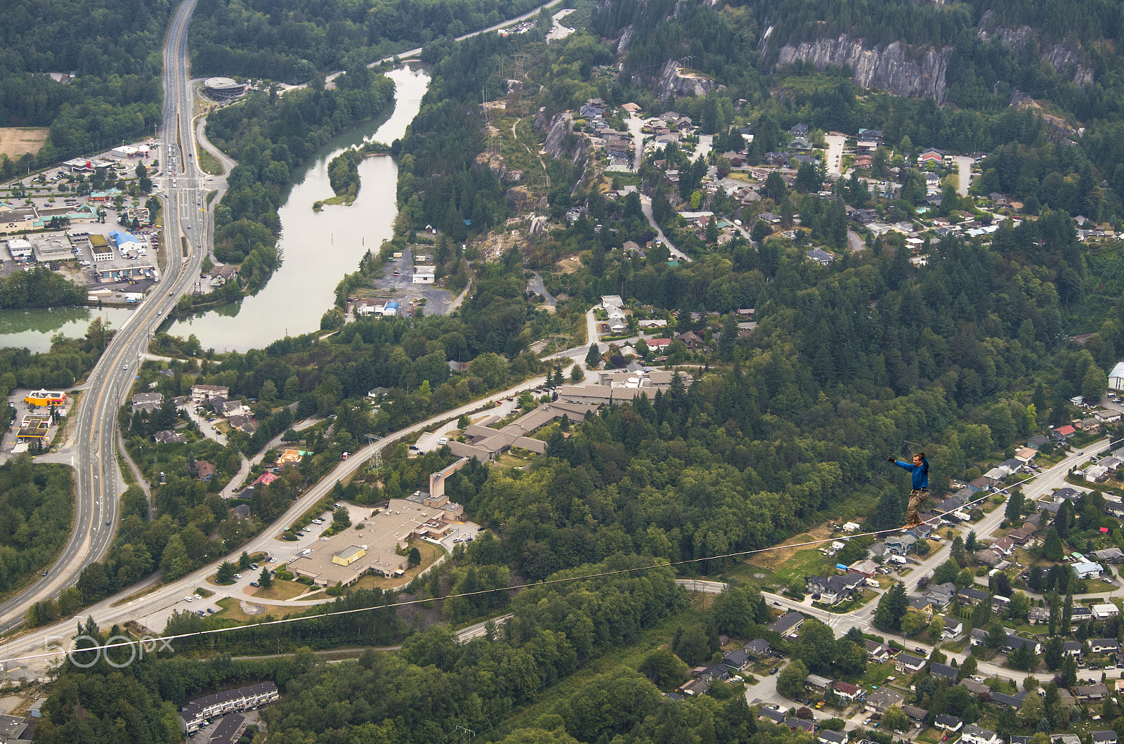 Pentax smc DA 55-300mm F4.0-5.8 ED sample photo. Walking over squamish photography
