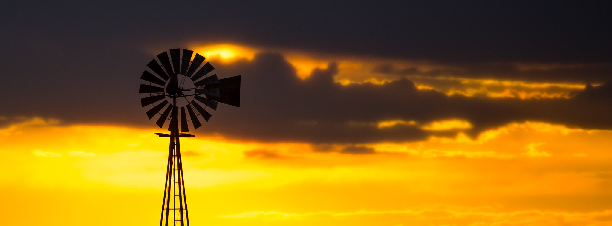 Canon EF 28-300mm F3.5-5.6L IS USM sample photo. Windmill sunrise ii photography