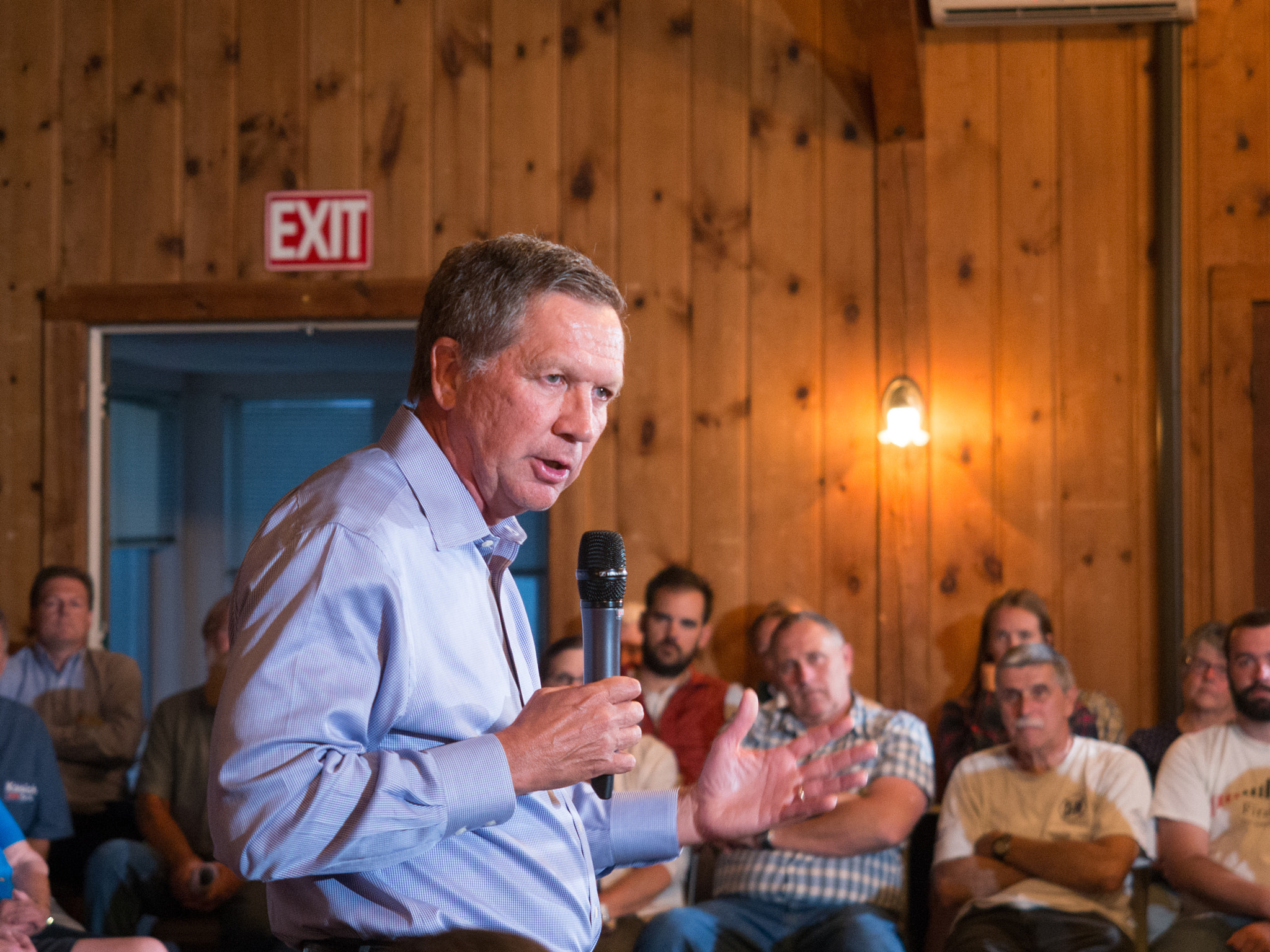 Olympus PEN E-P5 + Olympus M.Zuiko Digital ED 12-40mm F2.8 Pro sample photo. John kasich photography