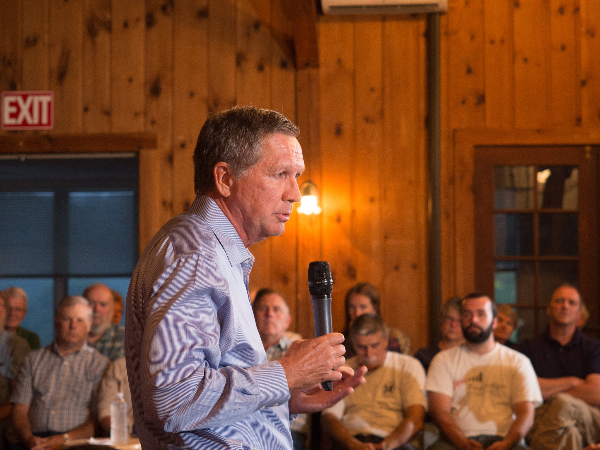 Olympus PEN E-P5 + Olympus M.Zuiko Digital ED 12-40mm F2.8 Pro sample photo. John kasich photography