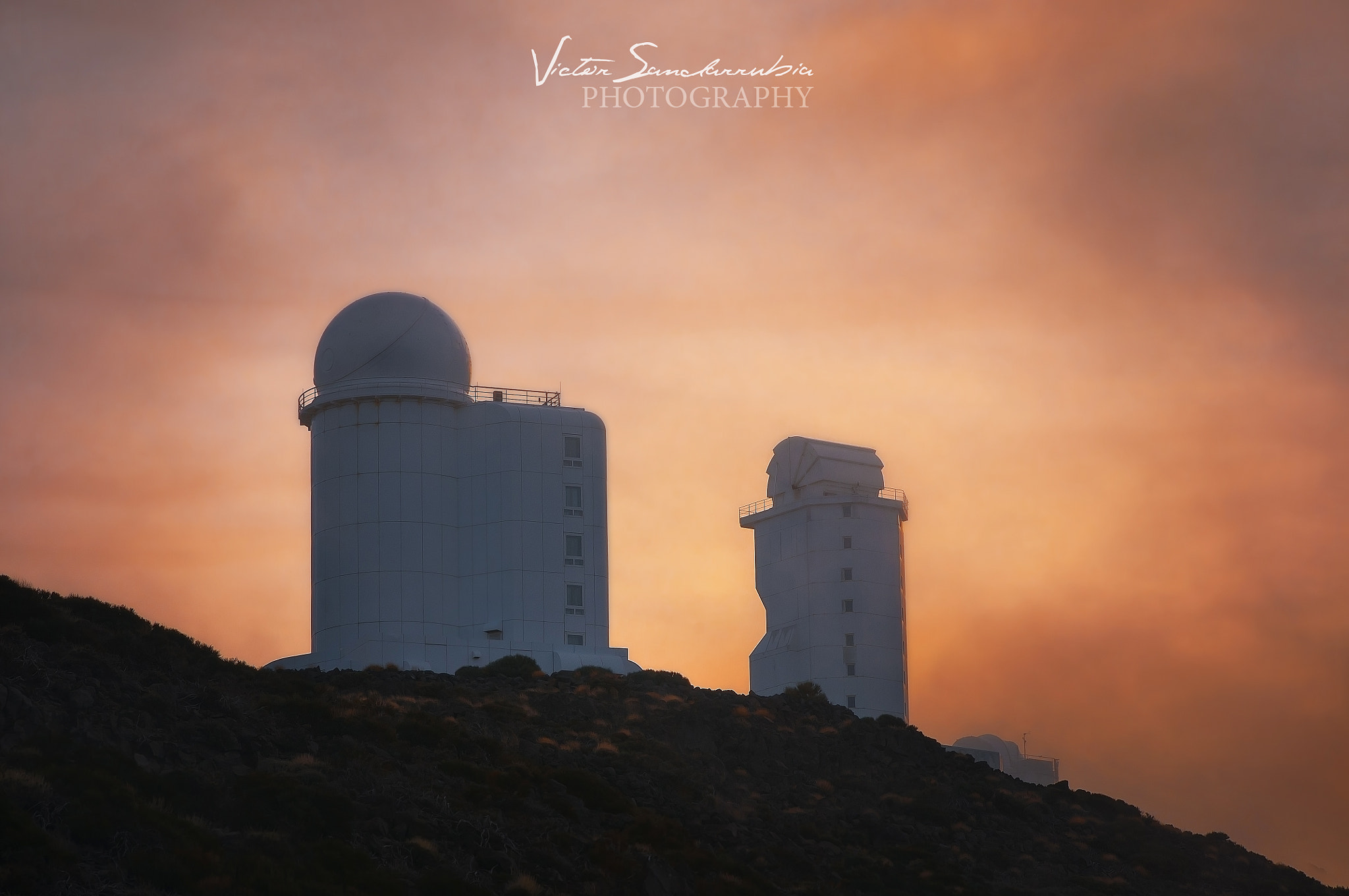 Sigma 70-300mm F4-5.6 APO DG Macro sample photo. Observatorio del teide photography