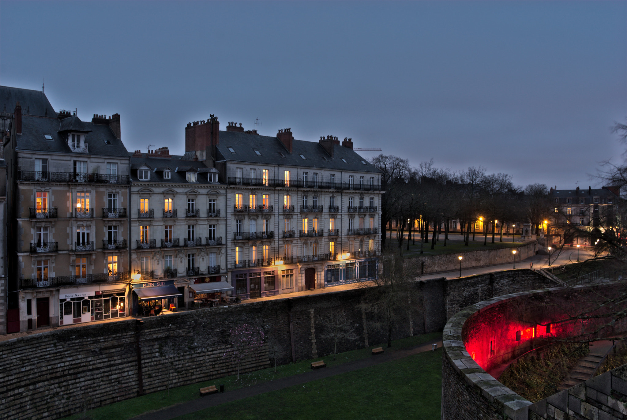 Nikon D200 + Sigma 18-50mm F3.5-5.6 DC sample photo. Views from the castle of nantes photography