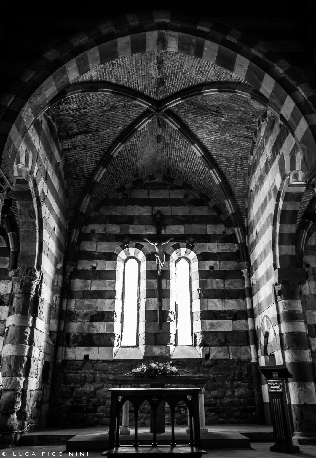 Canon EOS 5D + Canon EF 28mm F1.8 USM sample photo. Church of st.peter photography