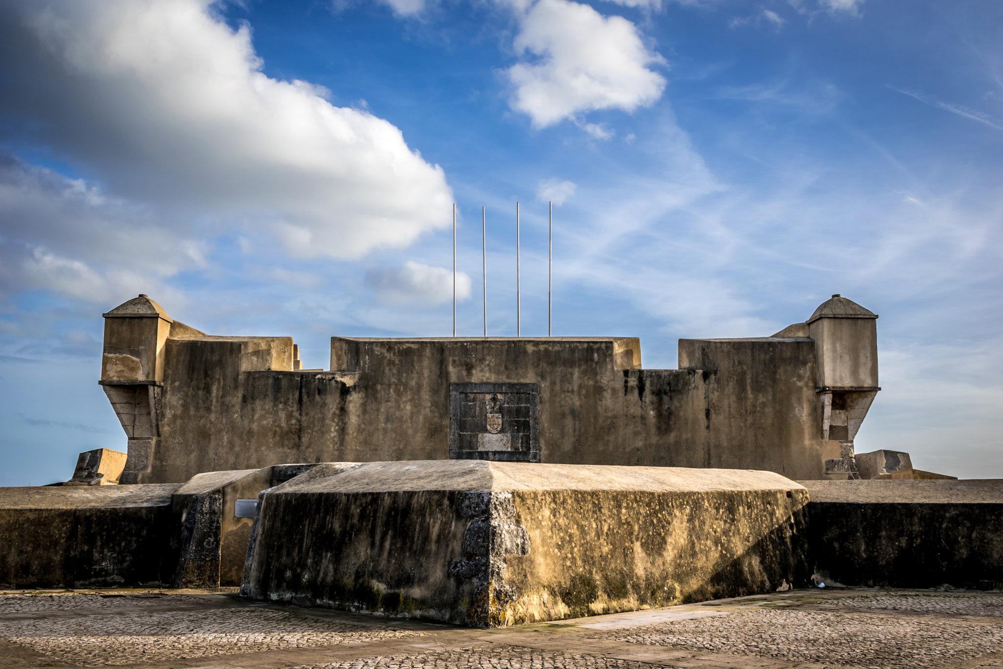 Sigma 24-70mm F2.8 EX DG HSM sample photo. Fort photography