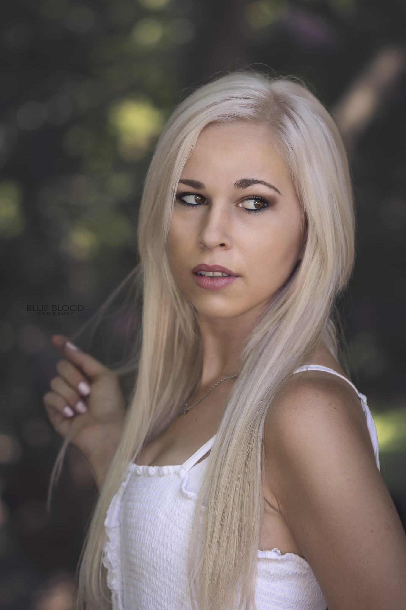 Canon EF 100mm F2.8 Macro USM sample photo. Michelle - natural light photography
