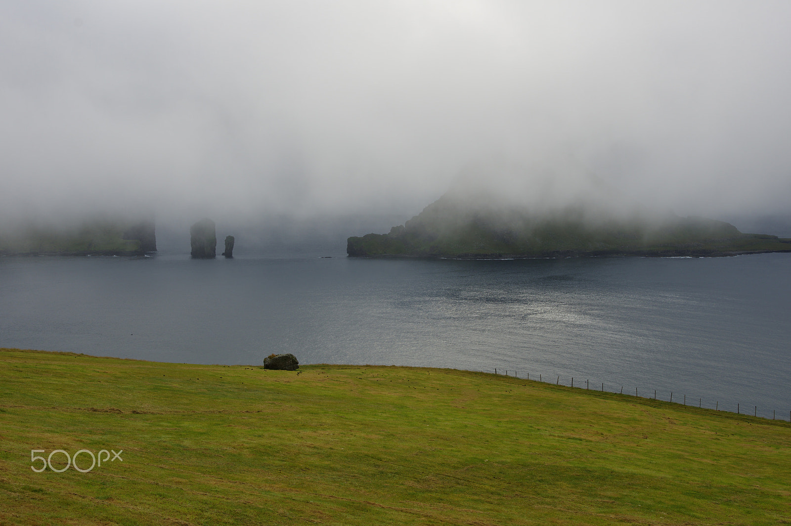 Pentax K-3 sample photo. Misty rocks photography