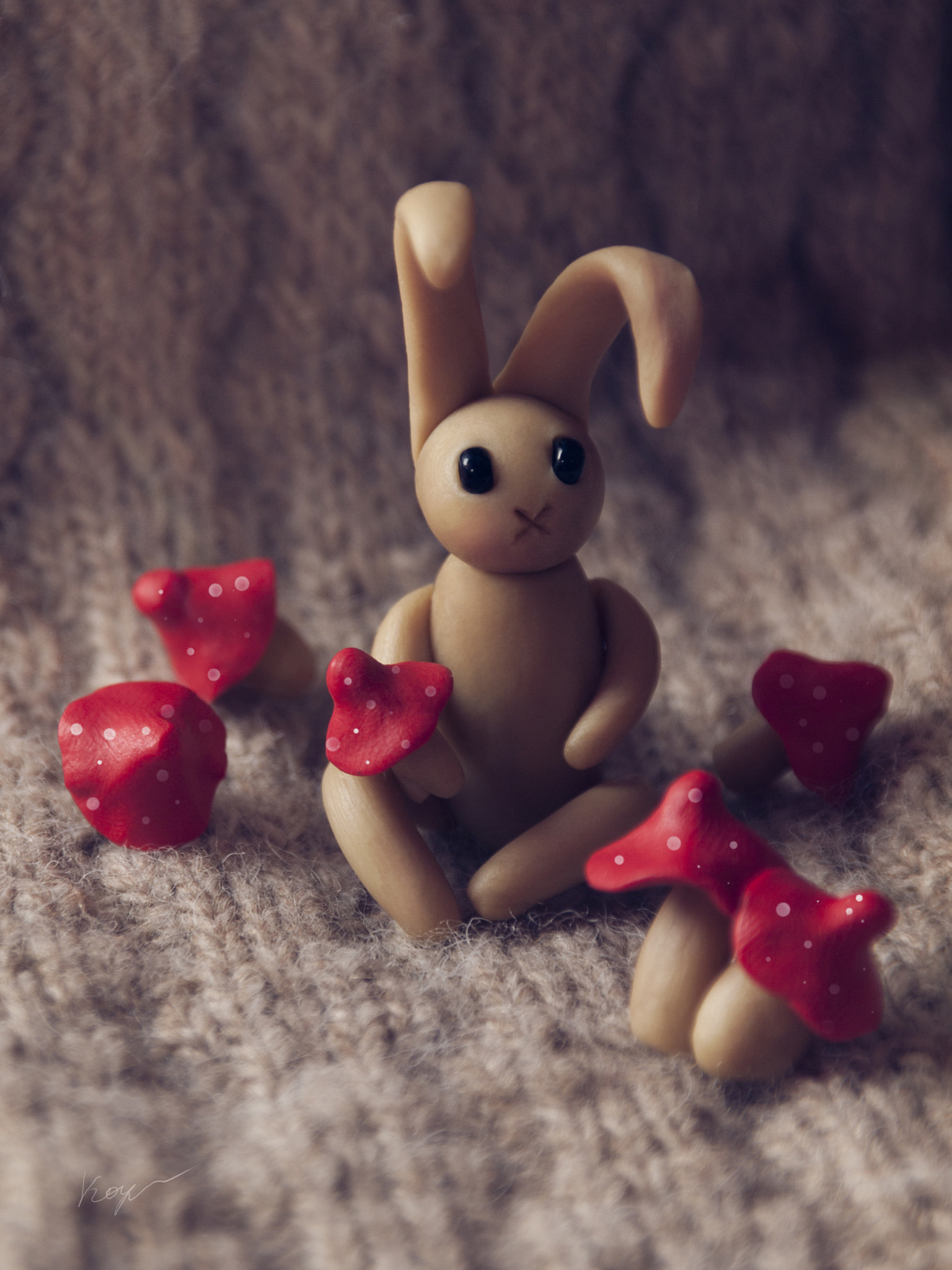 Olympus E-420 (EVOLT E-420) + OLYMPUS 18mm-180mm Lens sample photo. Bunny and mushrooms photography