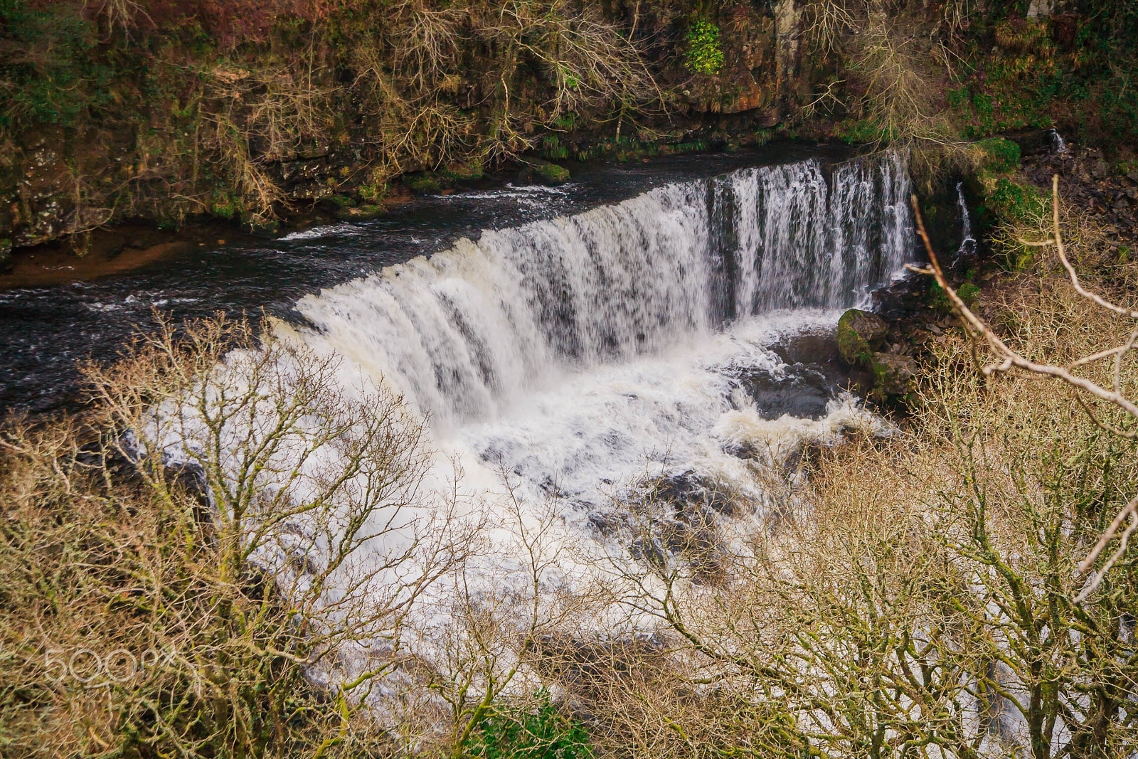 Canon EF 35-135mm f/4-5.6 USM sample photo. Above the fall photography
