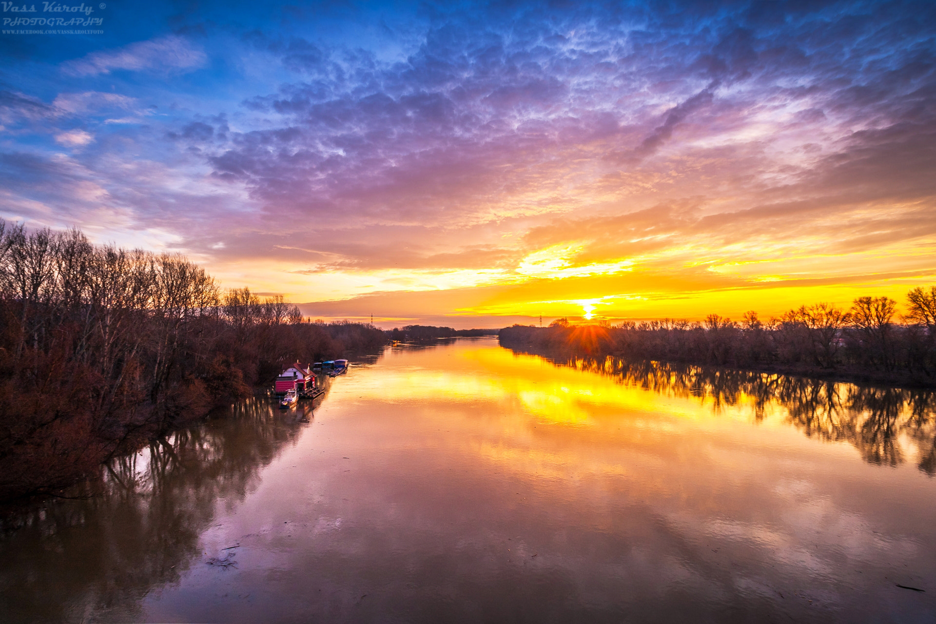 Canon EF-S 10-18mm F4.5–5.6 IS STM sample photo. The first light photography