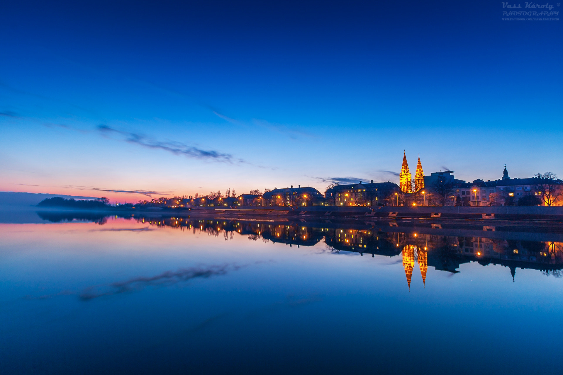 Canon EOS 40D + Canon EF-S 10-18mm F4.5–5.6 IS STM sample photo. Reflections of szeged iii. photography