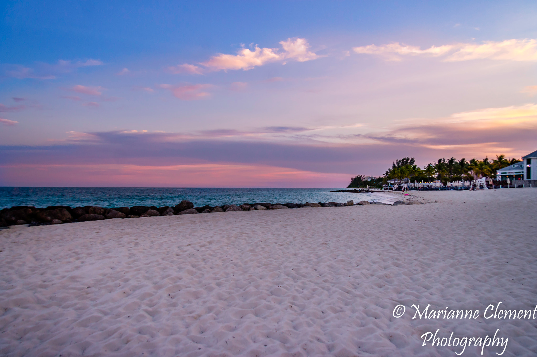 Canon EF-S 17-85mm F4-5.6 IS USM sample photo. Sunset on the beach photography