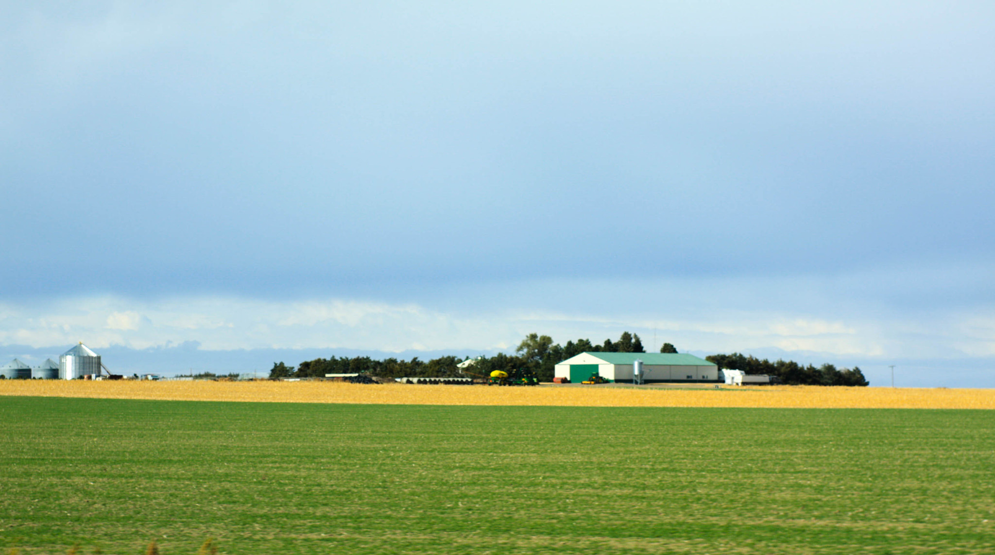 Canon EF 28-80mm f/2.8-4L sample photo. Country landscape photography