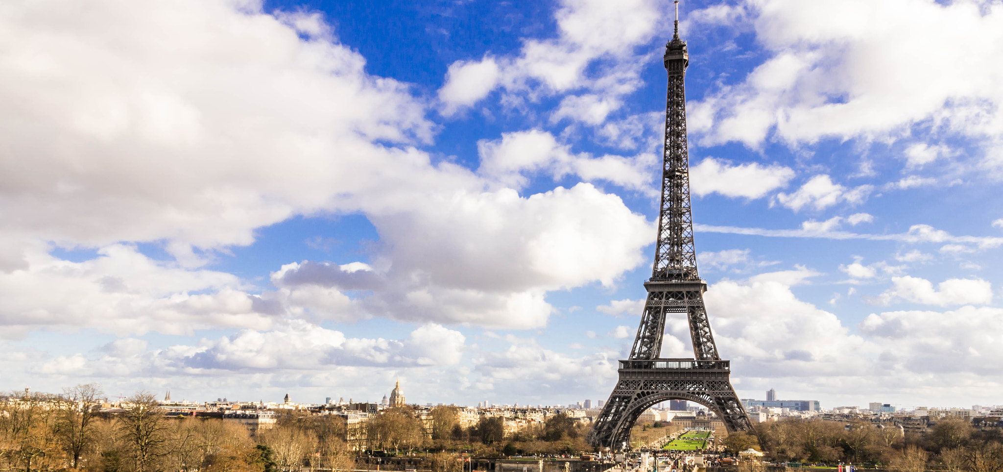 Sony SLT-A58 + Sigma 17-70mm F2.8-4 DC Macro HSM sample photo. Eiffel tower landscape photography