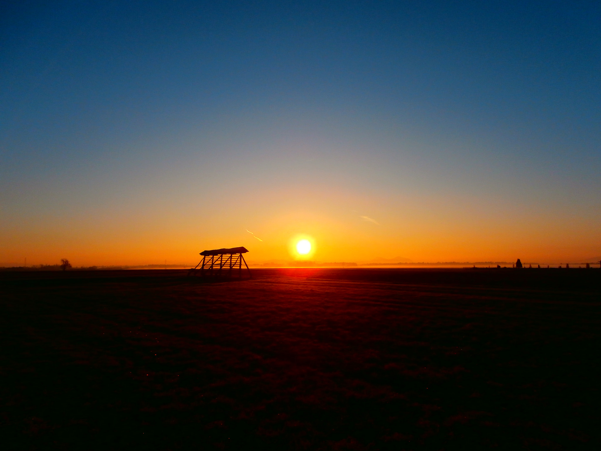 Olympus VR360,D760 sample photo. Another sunrise photography