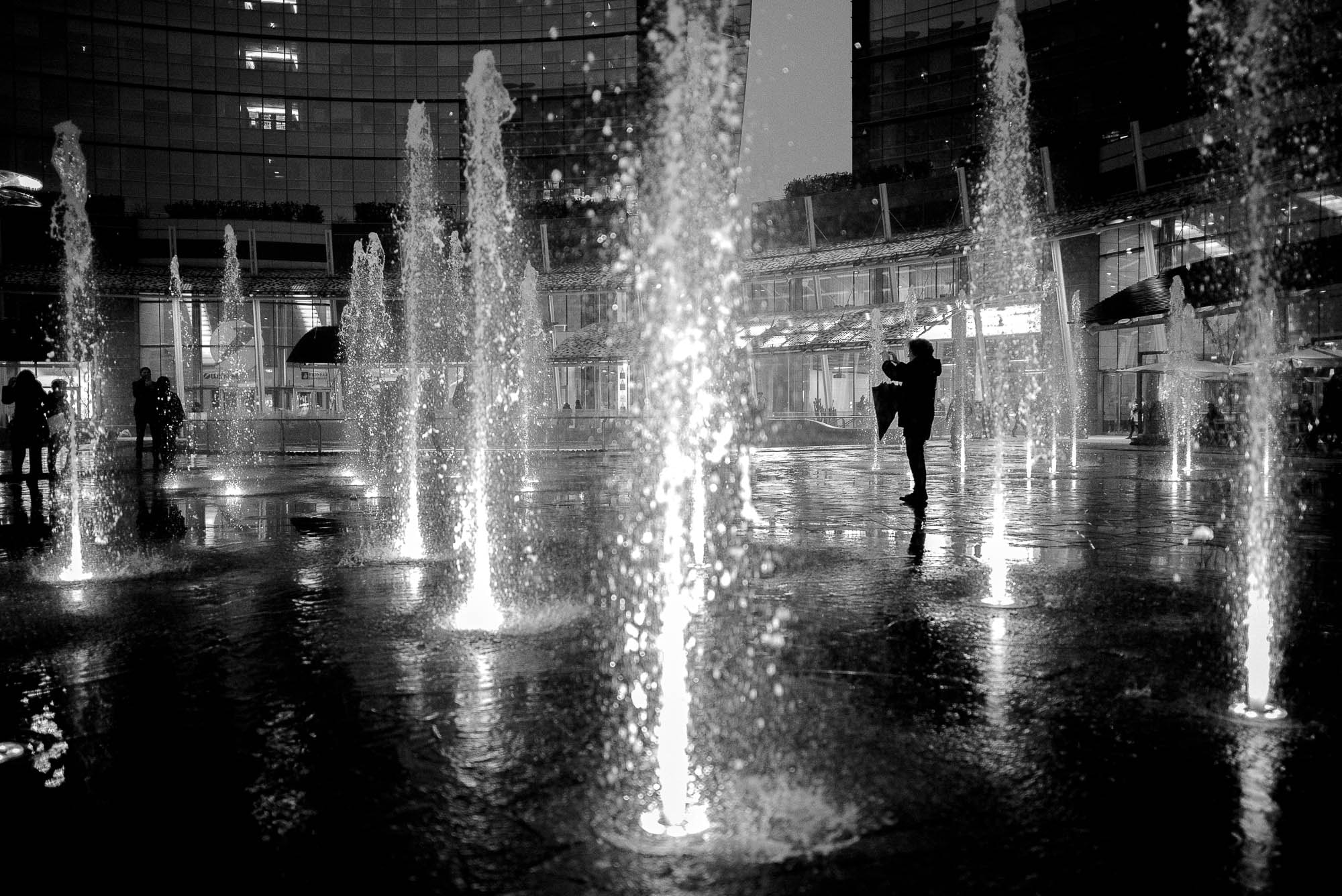 Summicron-M 1:2/28 ASPH. sample photo. City lights #21 photography