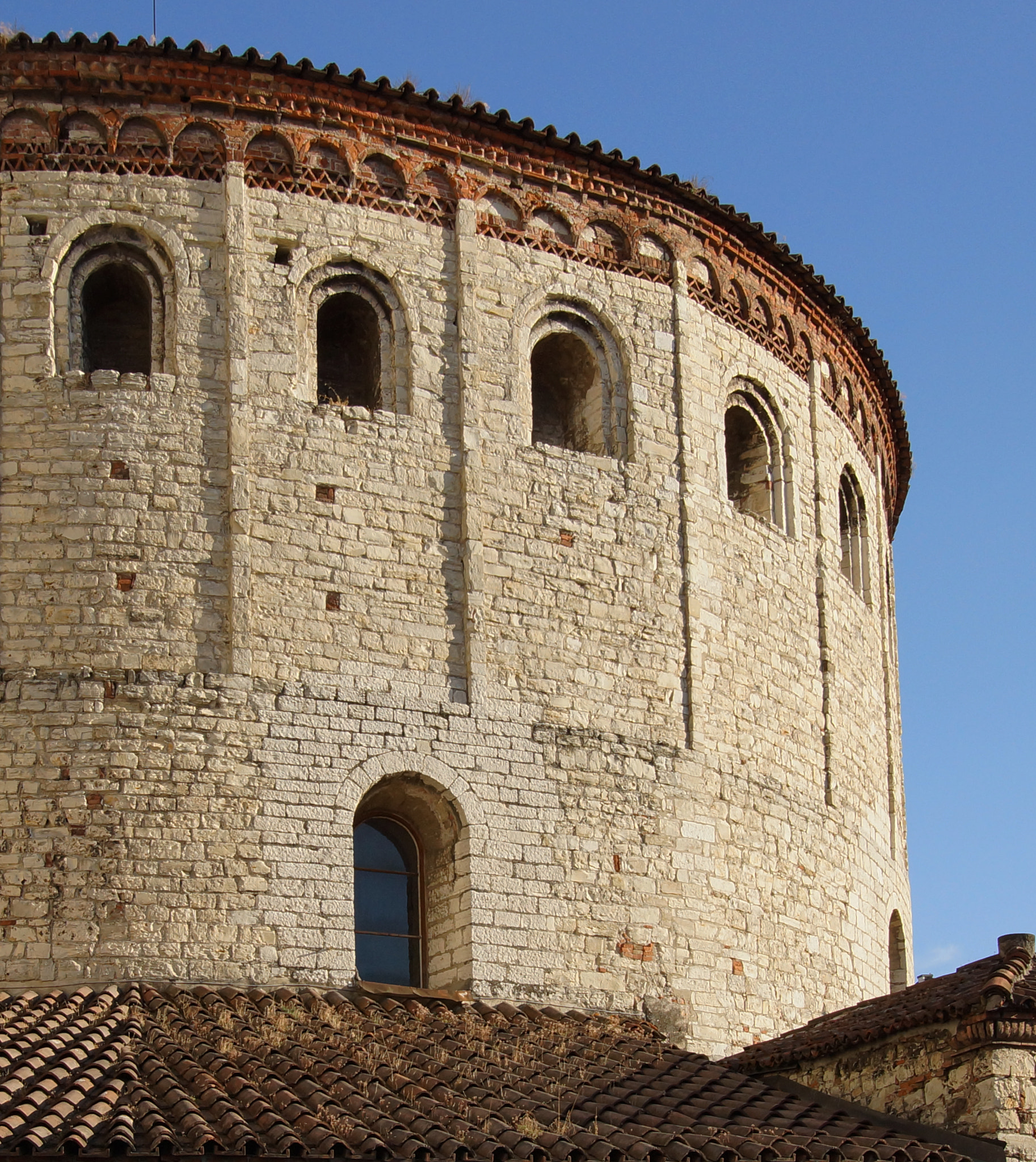 Sony SLT-A77 + 10-20mm F3.5 sample photo. Brescia photography