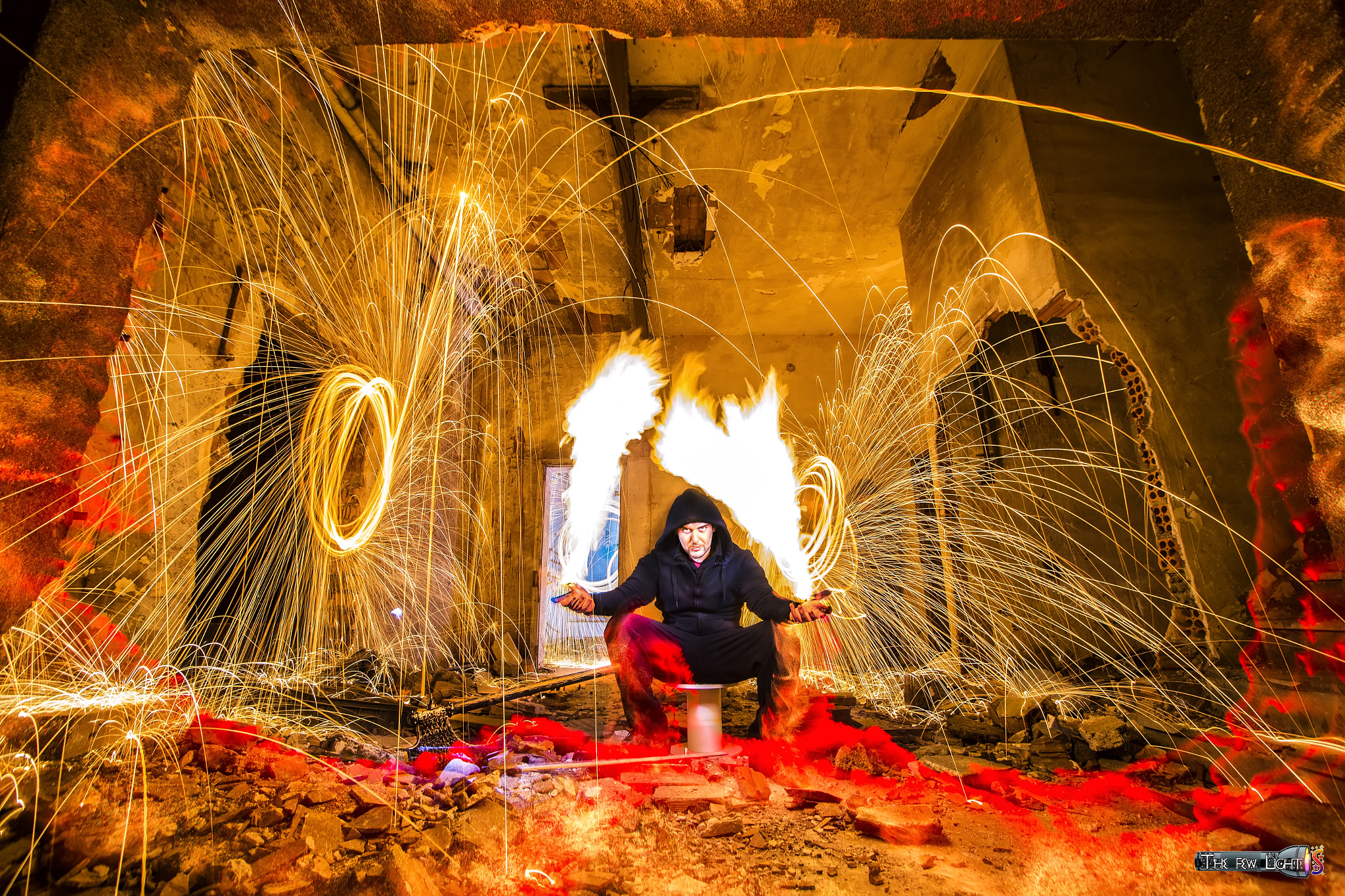 Sigma 15-30mm f/3.5-4.5 EX DG Aspherical sample photo. Man on fire photography