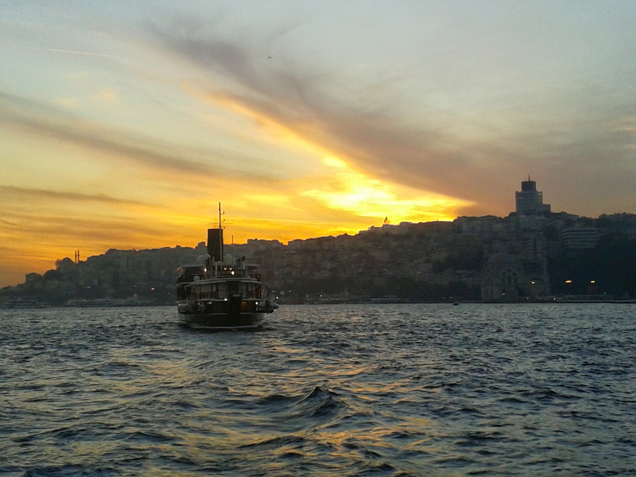 Samsung Galaxy S DUOS sample photo. Haydarpaşa tren istasyonu... photography