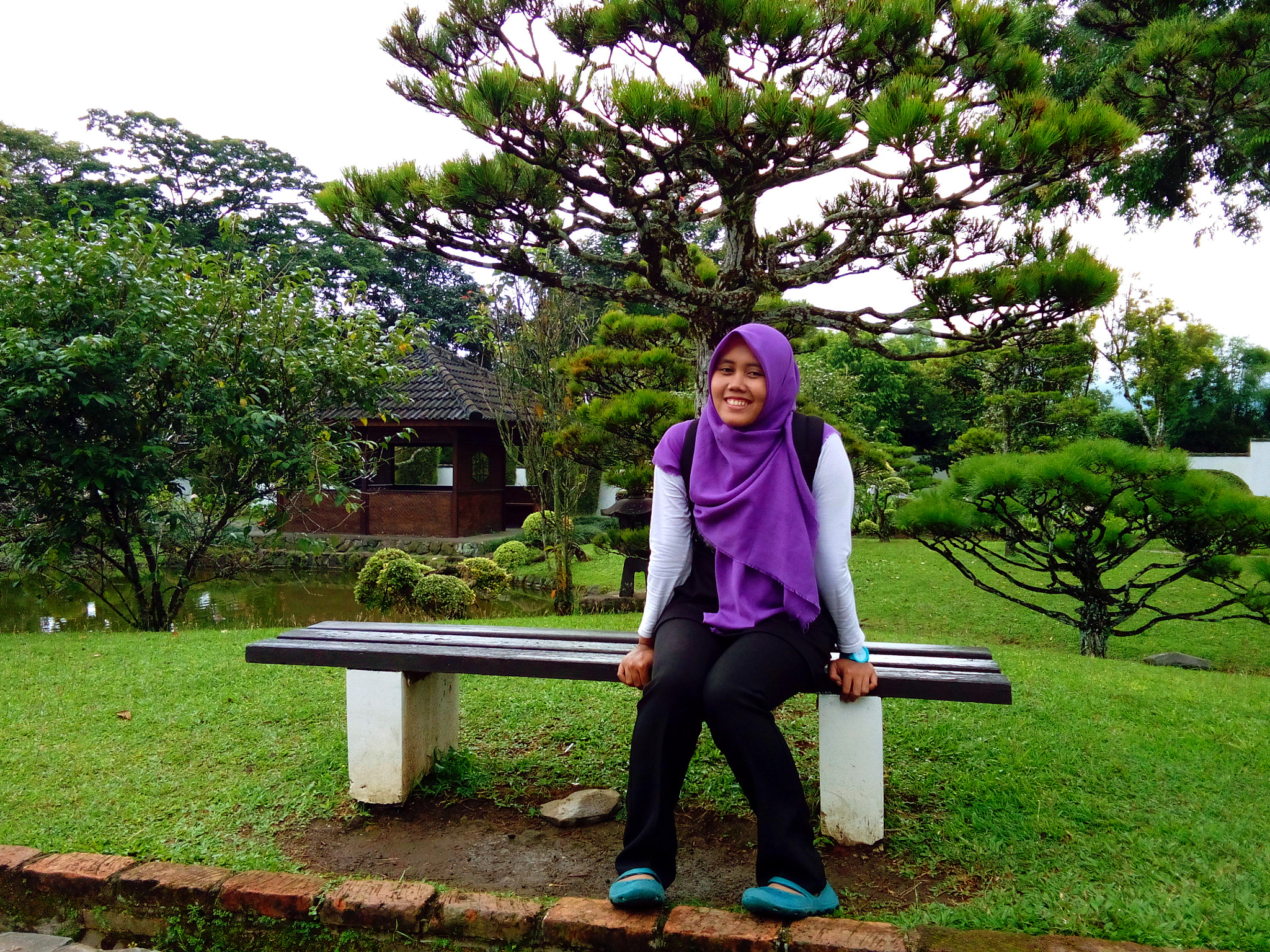 vivo Y28 sample photo. Taman bunga nusantara photography