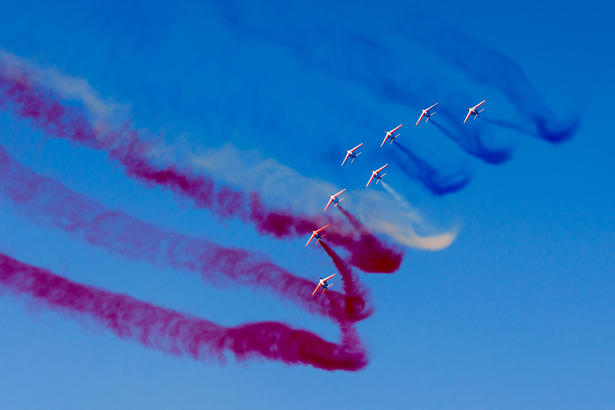 Sony 70-300mm F4.5-5.6 G SSM sample photo. Patrouille de france smoke photography