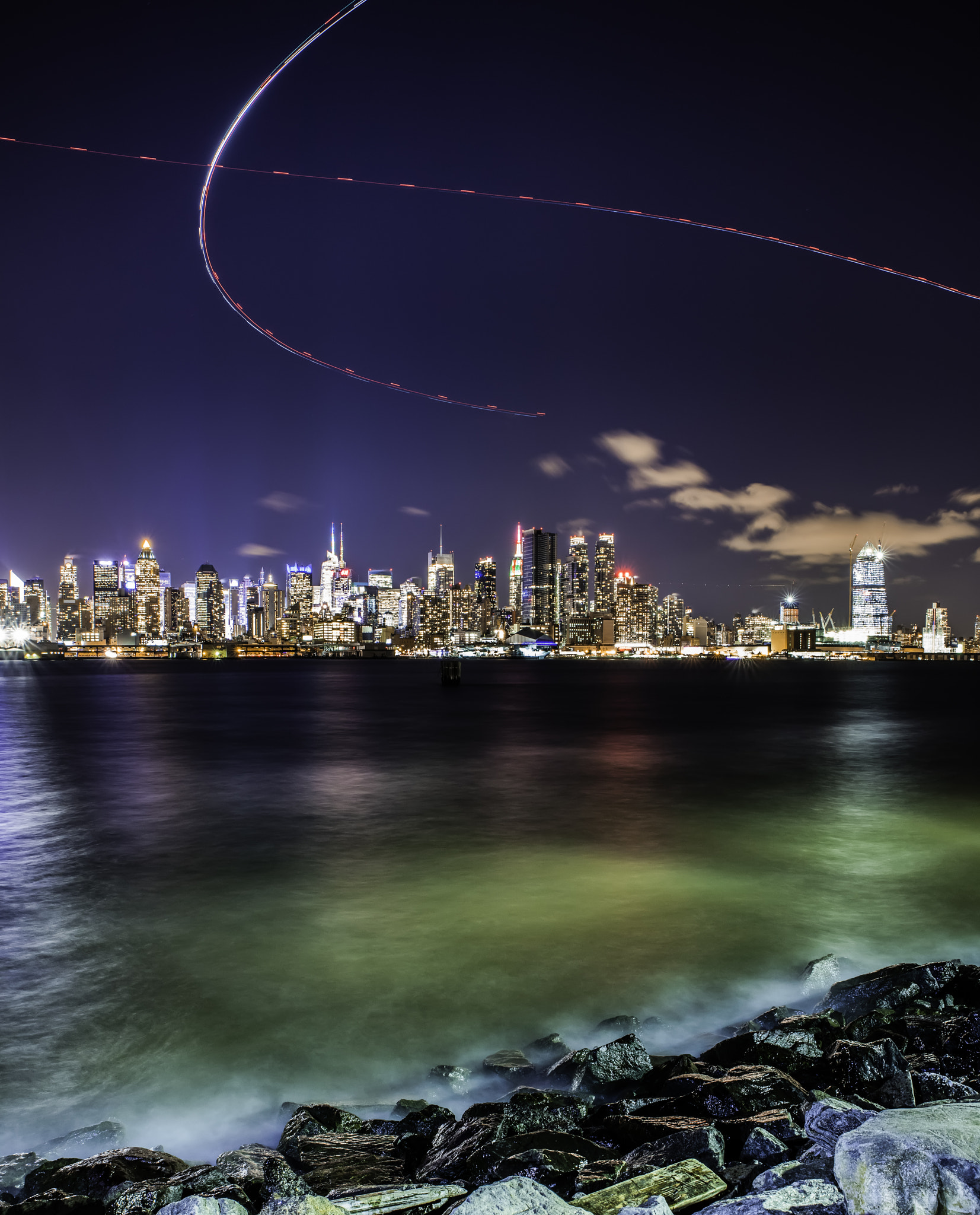 Canon EOS 5DS + Sigma 24-70mm F2.8 EX DG Macro sample photo. Nyc air traffic photography