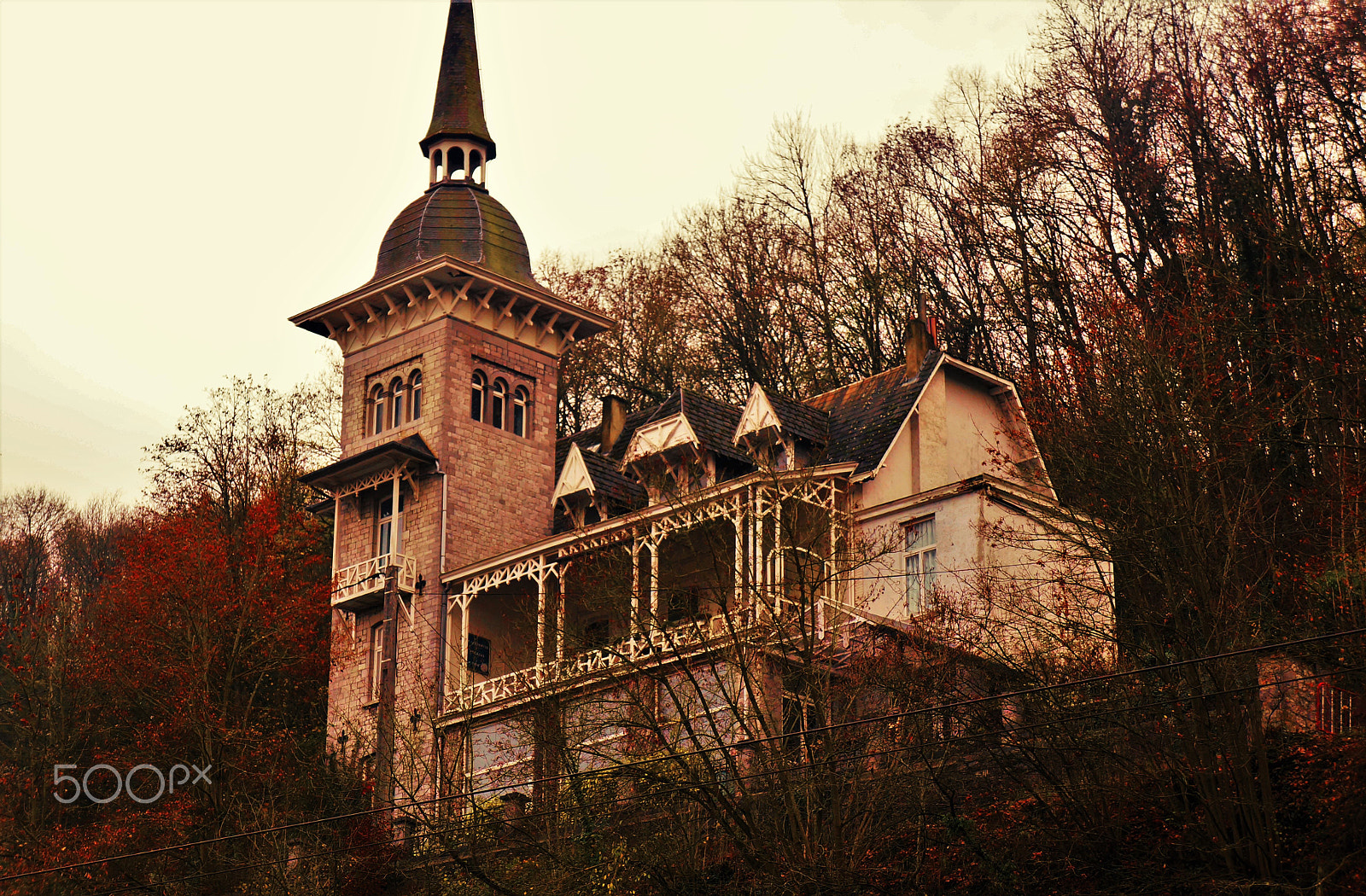 Sony E 18-55mm F3.5-5.6 OSS sample photo. Building in the hills of dinant photography