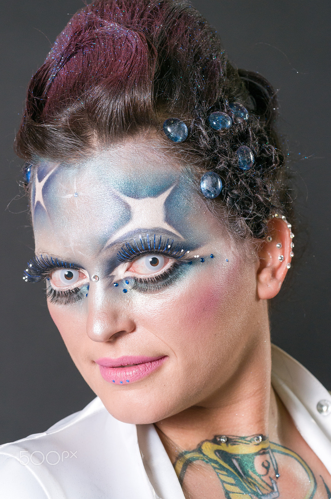 Nikon D300 + Nikon AF Micro-Nikkor 60mm F2.8D sample photo. Makeup and hair artists competition photography