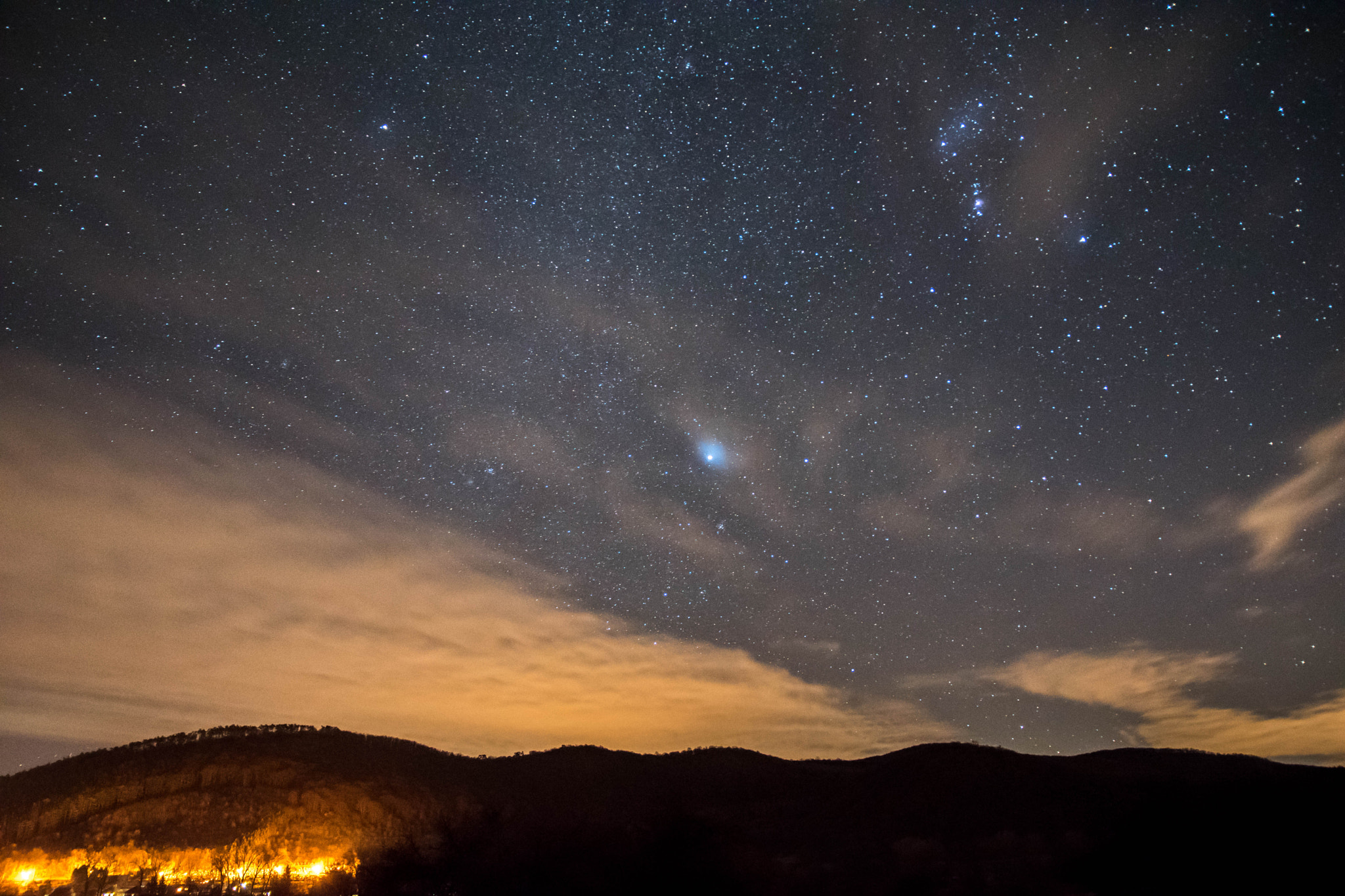 Sigma 17-70mm F2.8-4 DC Macro OS HSM | C sample photo. Light under the stars photography