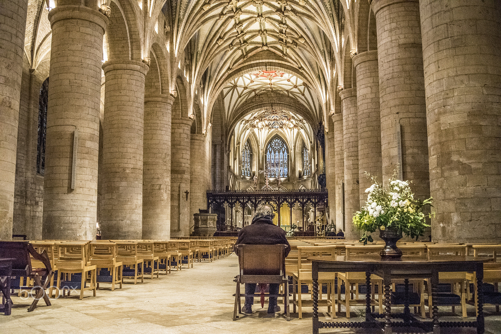 AF Zoom-Nikkor 35-80mm f/4-5.6D sample photo. A lonely prayer photography