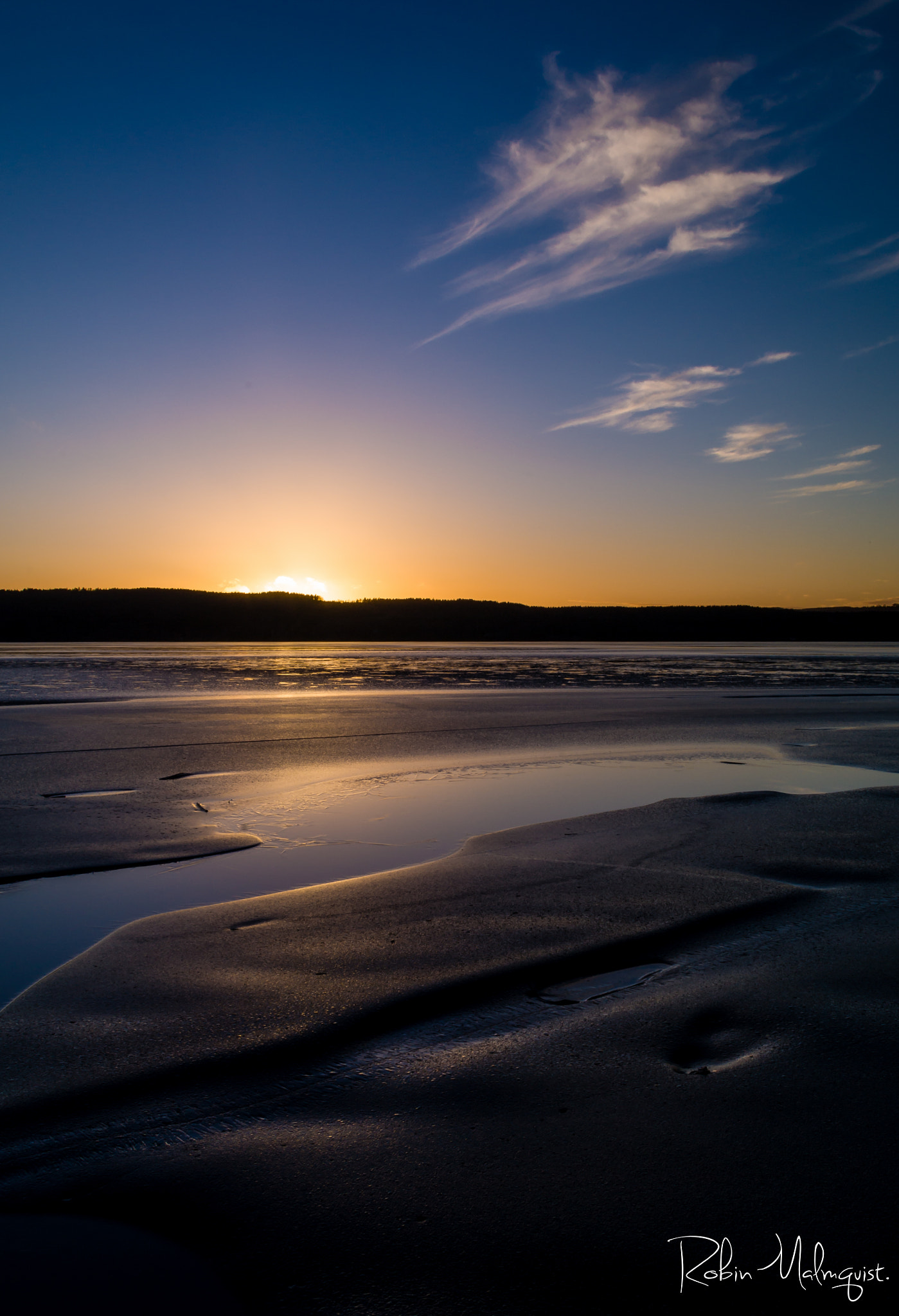 Samsung/Schneider D-XENON 18-55mm F3.5-5.6 II sample photo. Another day in the books photography