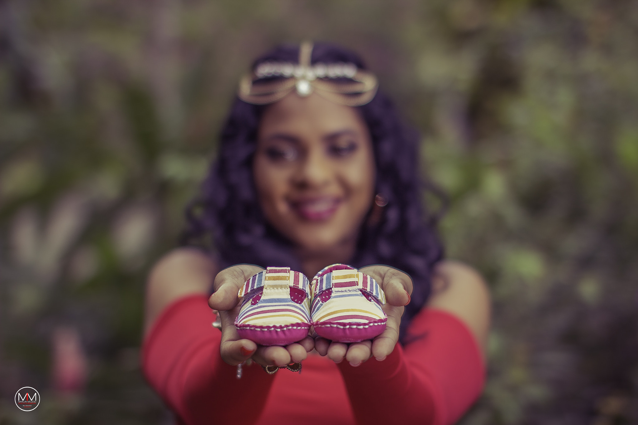 Sigma 50mm F1.4 EX DG HSM sample photo. Her shoes photography
