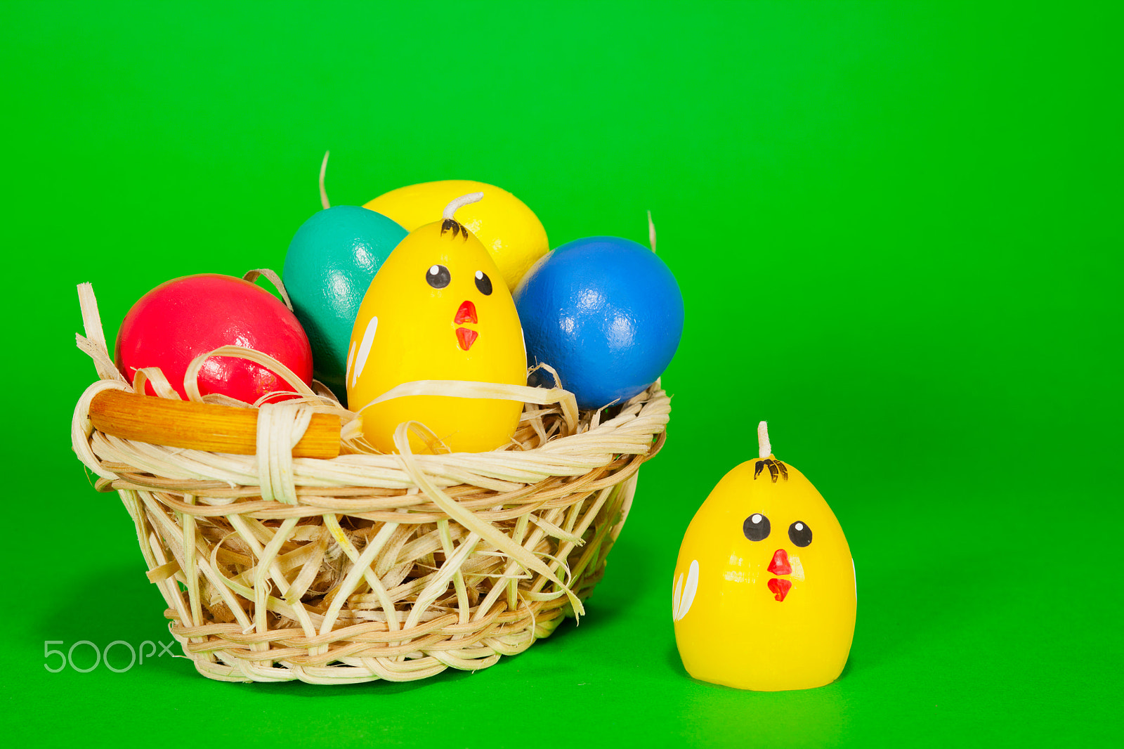 Canon EF 28-90mm f/4-5.6 sample photo. Basket with the easter eggs and yellow chicken candle photography