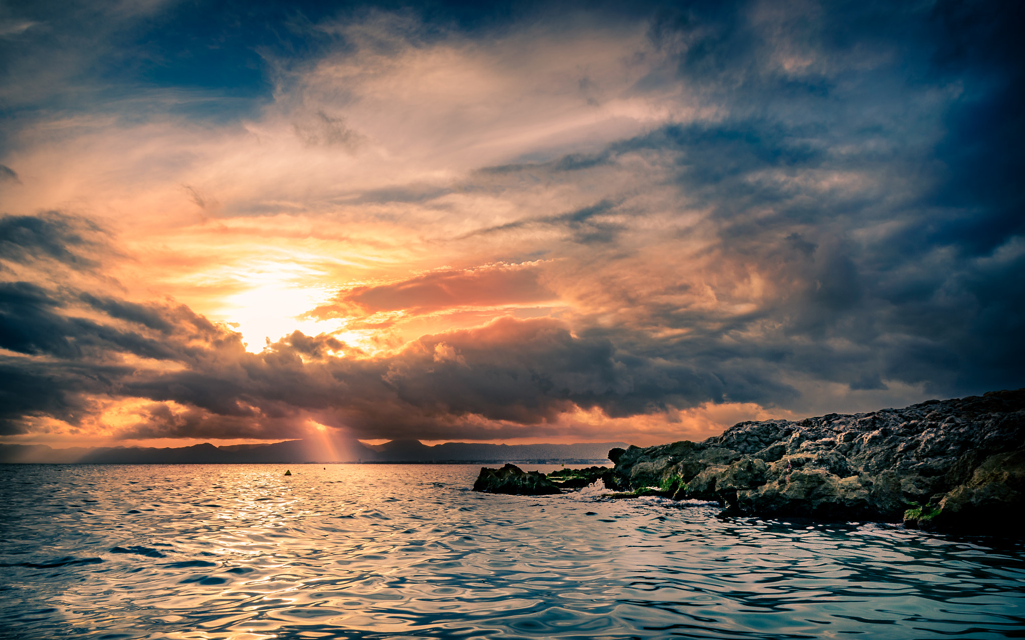 Sigma 17-70mm F2.8-4 DC Macro OS HSM | C sample photo. Sunset photography