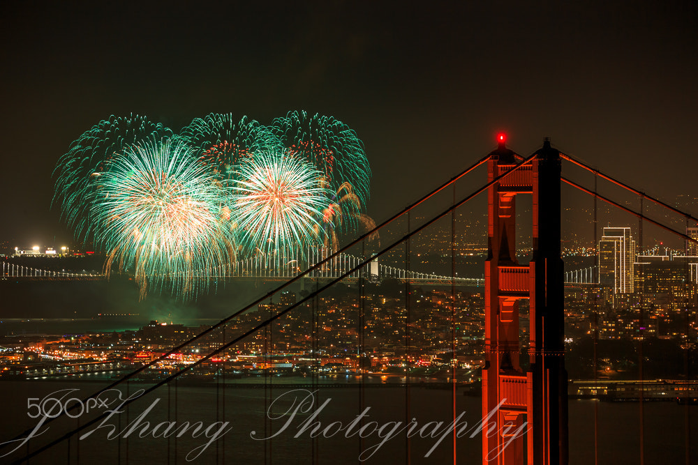 Sigma 150-600mm F5-6.3 DG OS HSM | C sample photo. Superbowl firework photography