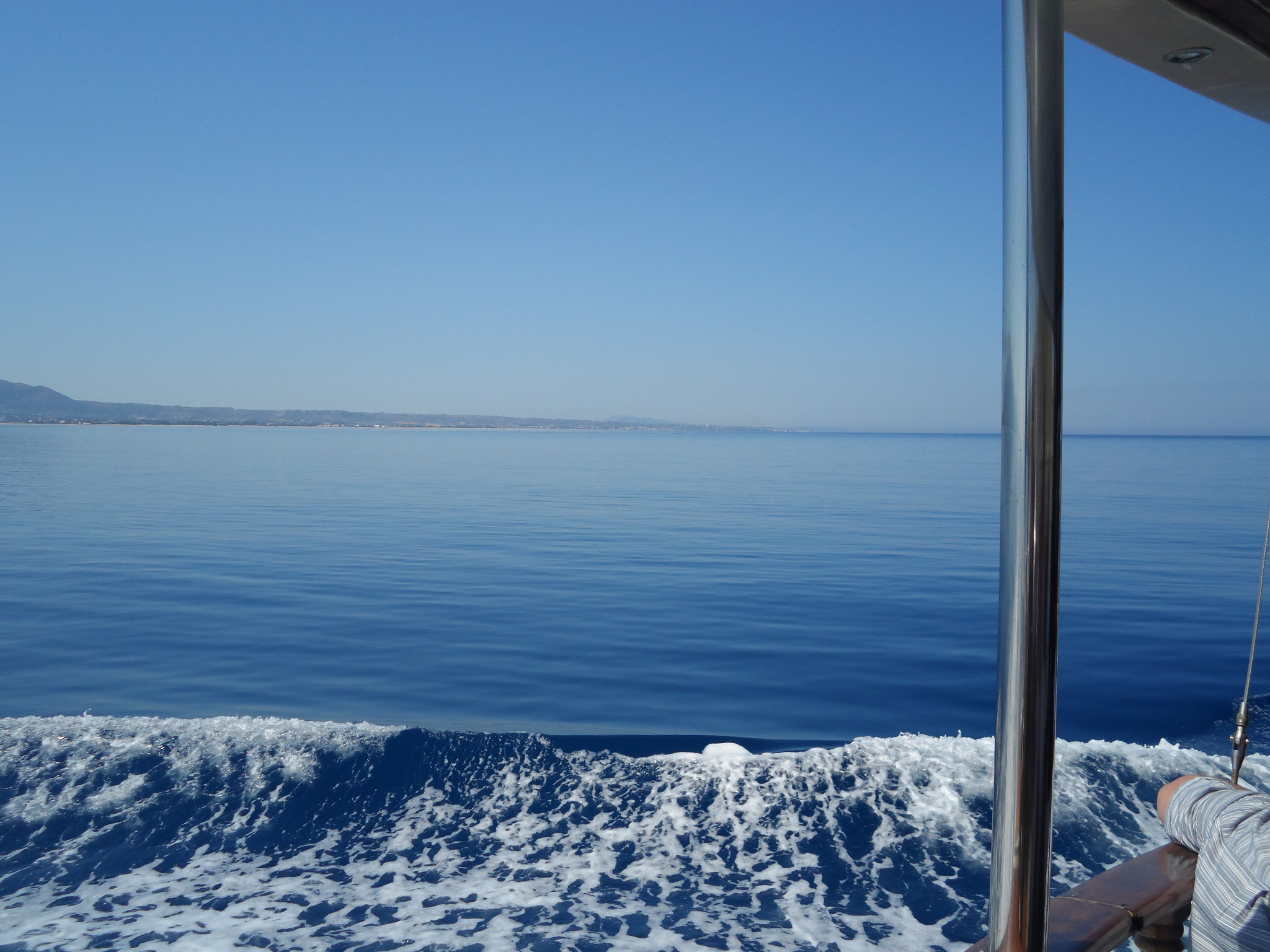 Samsung DV300 / DV300F / DV305F sample photo. At sea photography