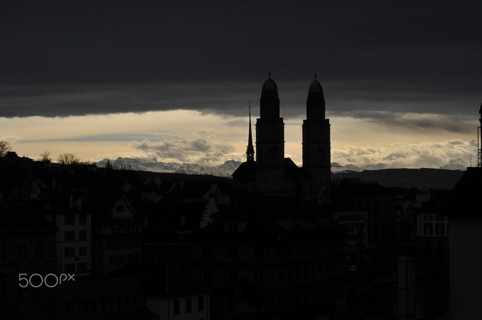 AF Zoom-Nikkor 70-300mm f/4-5.6D ED sample photo. Storm's eye.jpg photography