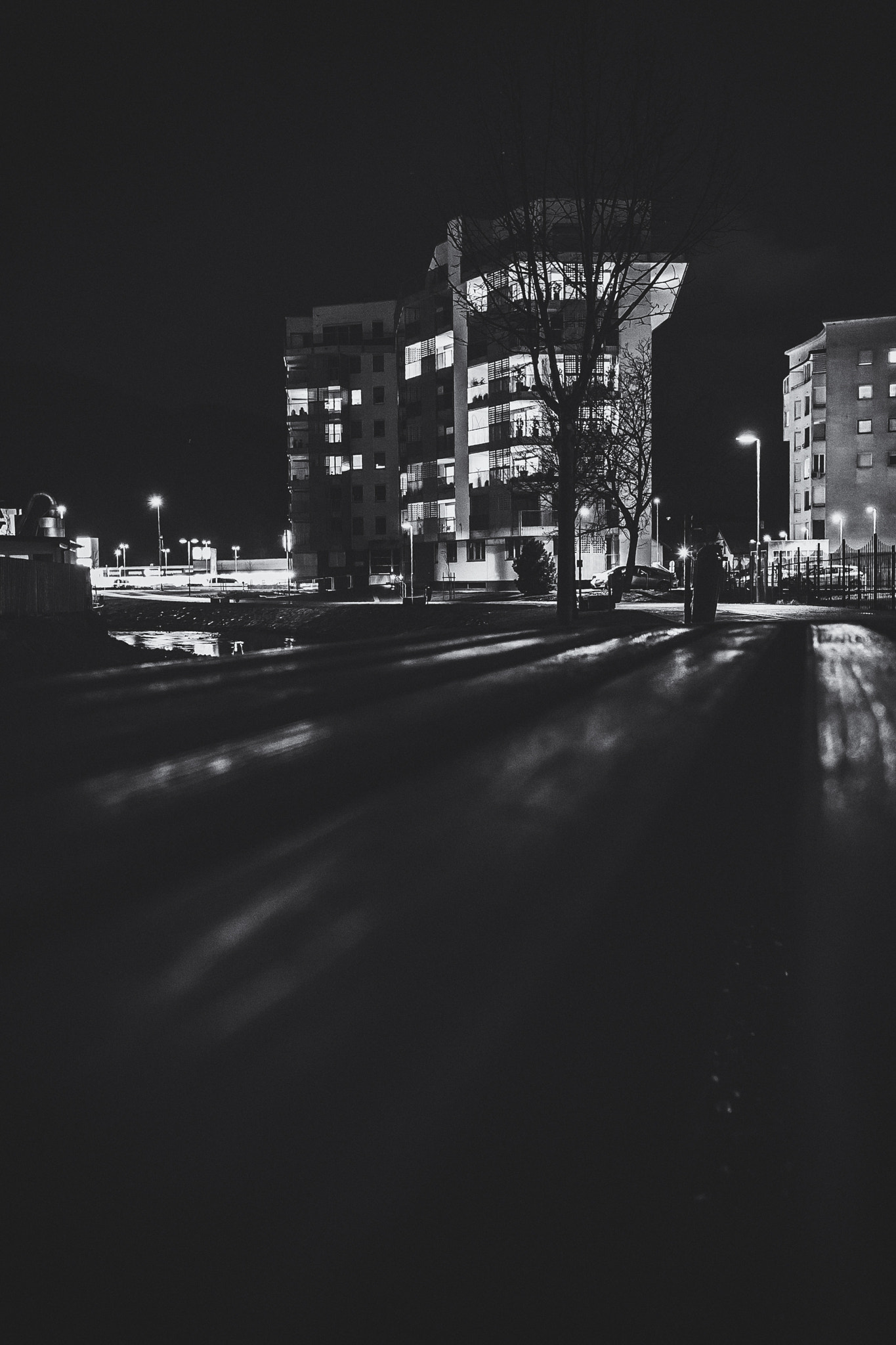 Sigma 18-35mm f/1.8 DC HSM sample photo. Night walk photography