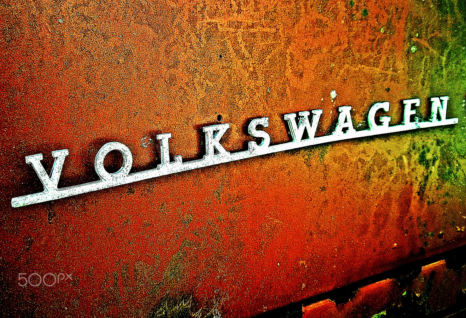 Kodak EASYSHARE M575 DIGITAL CAMERA sample photo. 1960's vw bus emblem photography