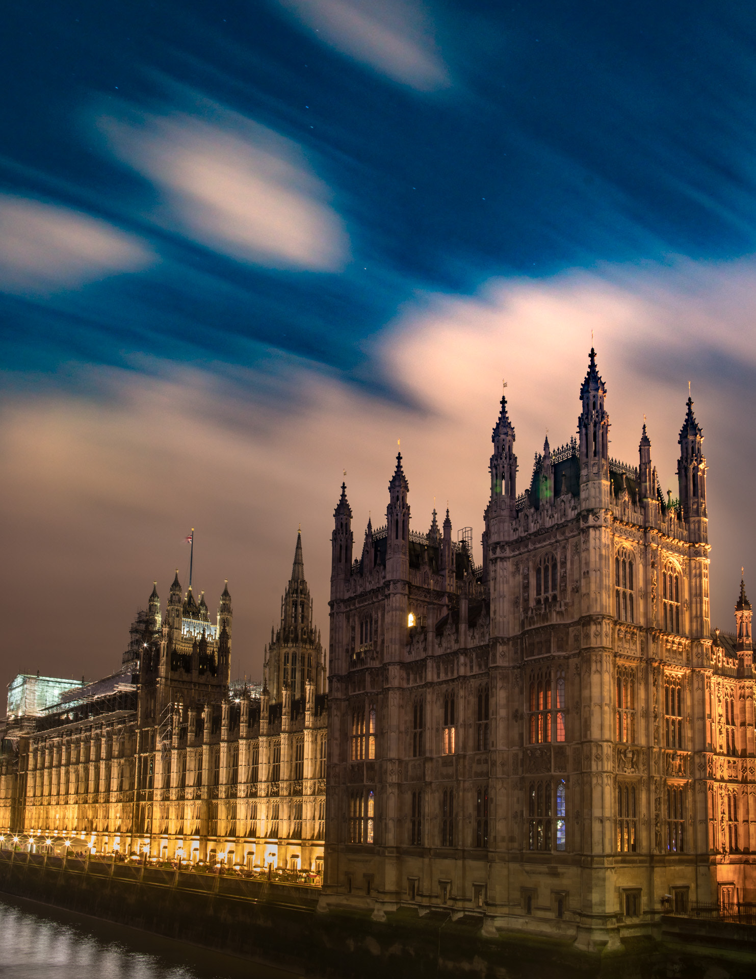 Sony a7R II + Canon EF 24mm F1.4L II USM sample photo. Was hoping for stars, but got clouds instead photography