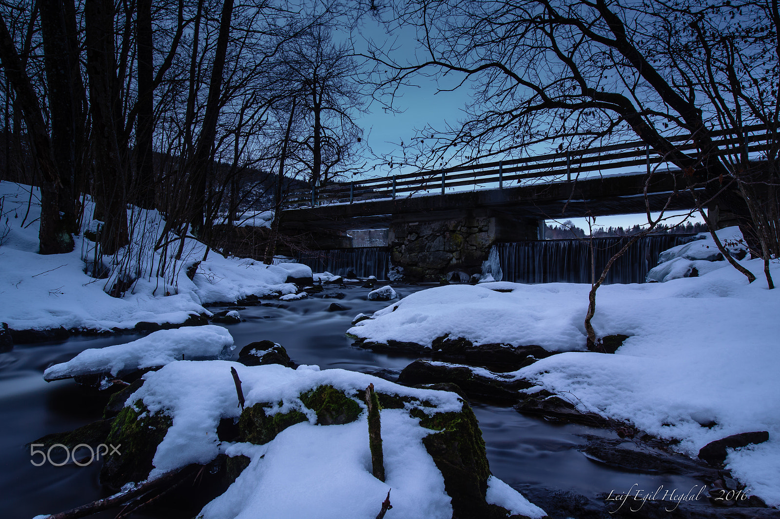 Canon EOS-1D Mark IV + Canon EF 16-35mm F4L IS USM sample photo. Winter stream ii photography