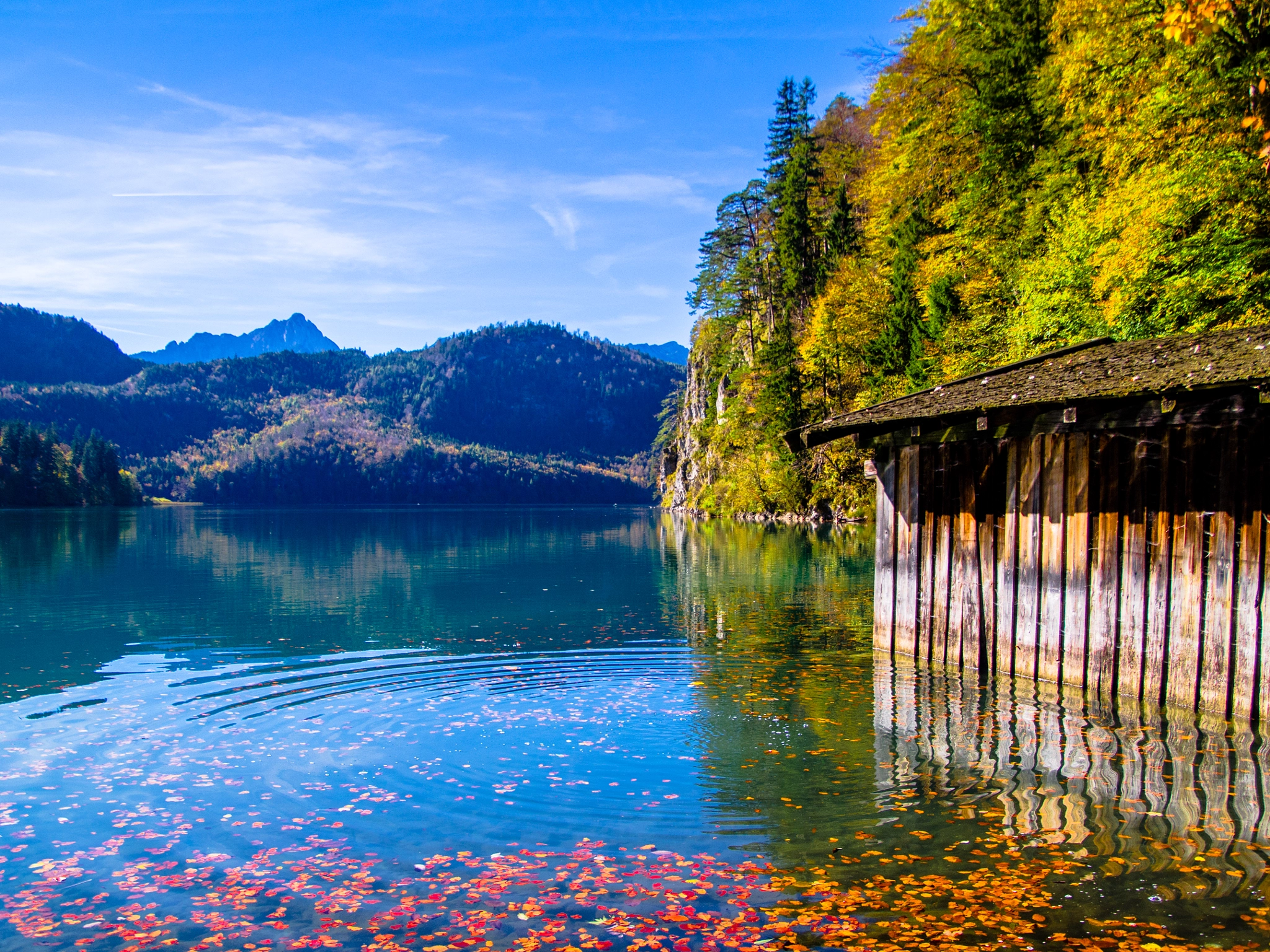 Nikon D7000 + Sigma 18-50mm F2.8 EX DC sample photo. La cabane alpsee photography